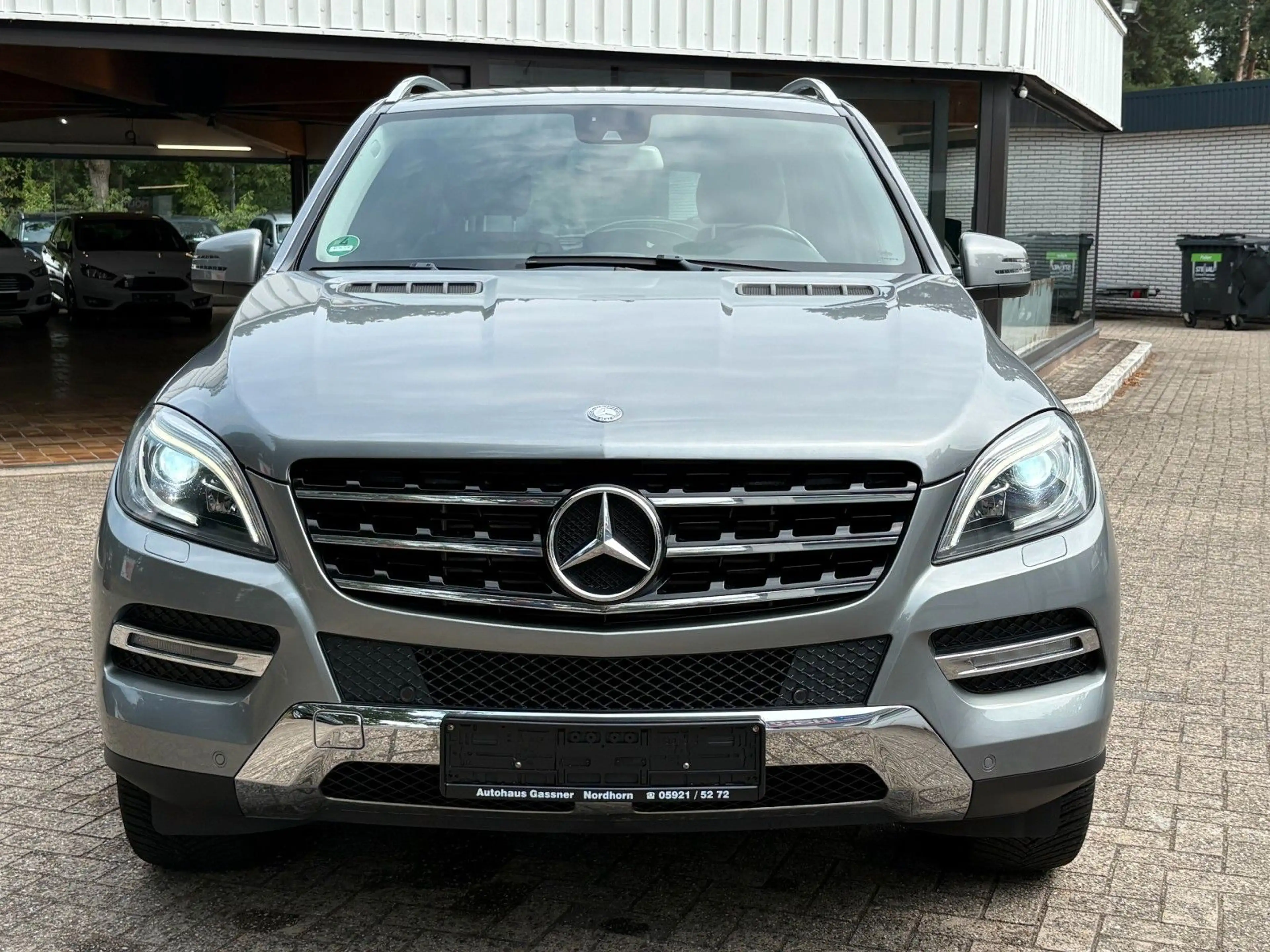 Mercedes-Benz ML 350 CDI BlueTec 4-Matic *MB-SCHECKHEFT* — photo 3