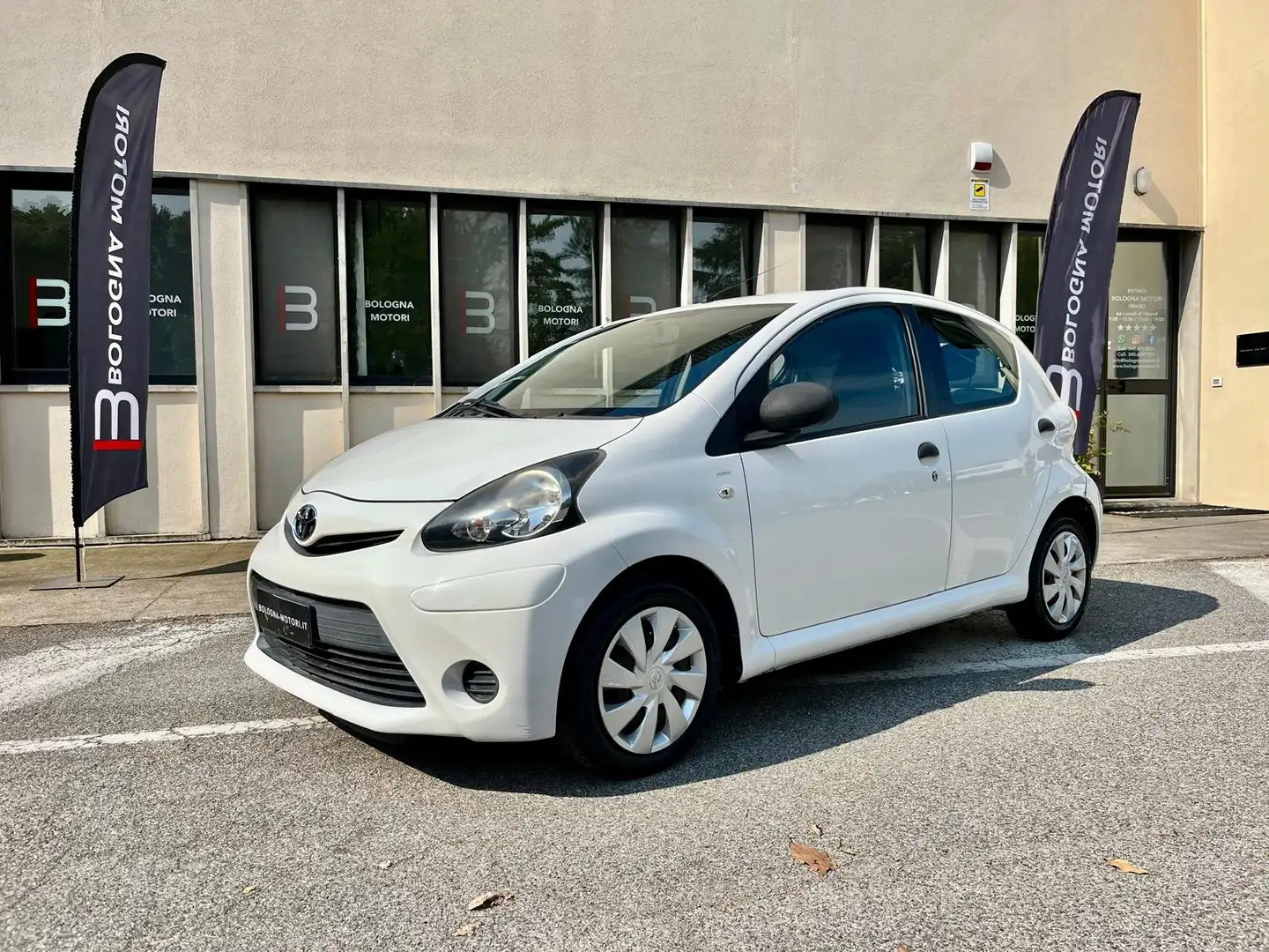 Toyota Aygo PRIMO PREZZO IN ITALIA - IDEALE PER NEOPATENTATI Wit - 1