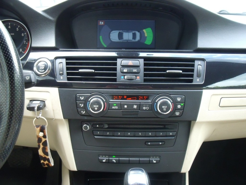 BMW 335 335i CABRIO — photo 7