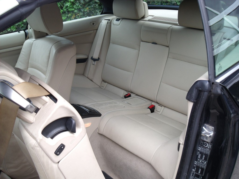 BMW 335 335i CABRIO — photo 8