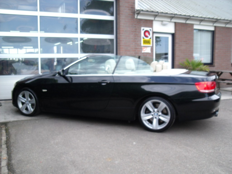BMW 335 335i CABRIO — photo 10
