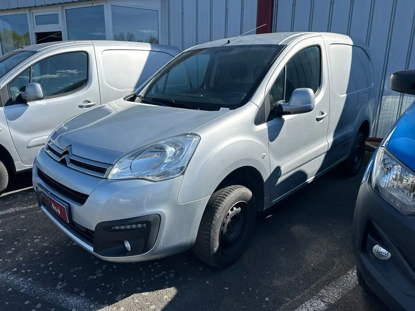 Dangel Berlingo 1.6 HDI TREK - 2