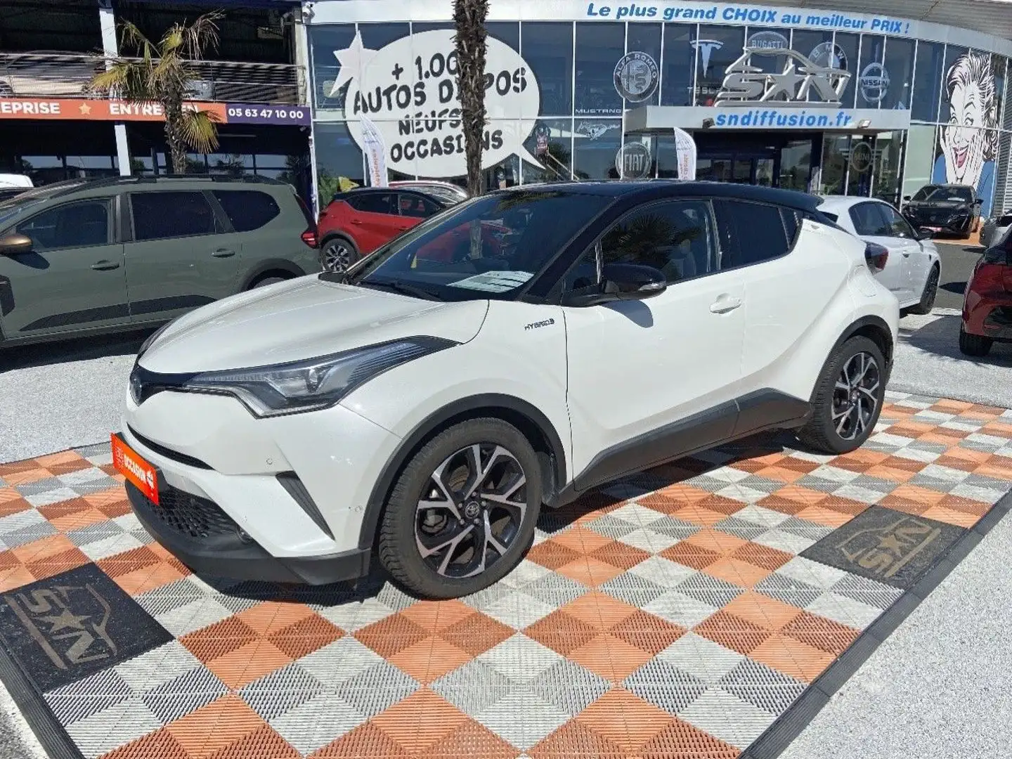 Toyota C-HR 1.8 HYBRID 122 EDITION 2WD E-CVT Blanc - 1