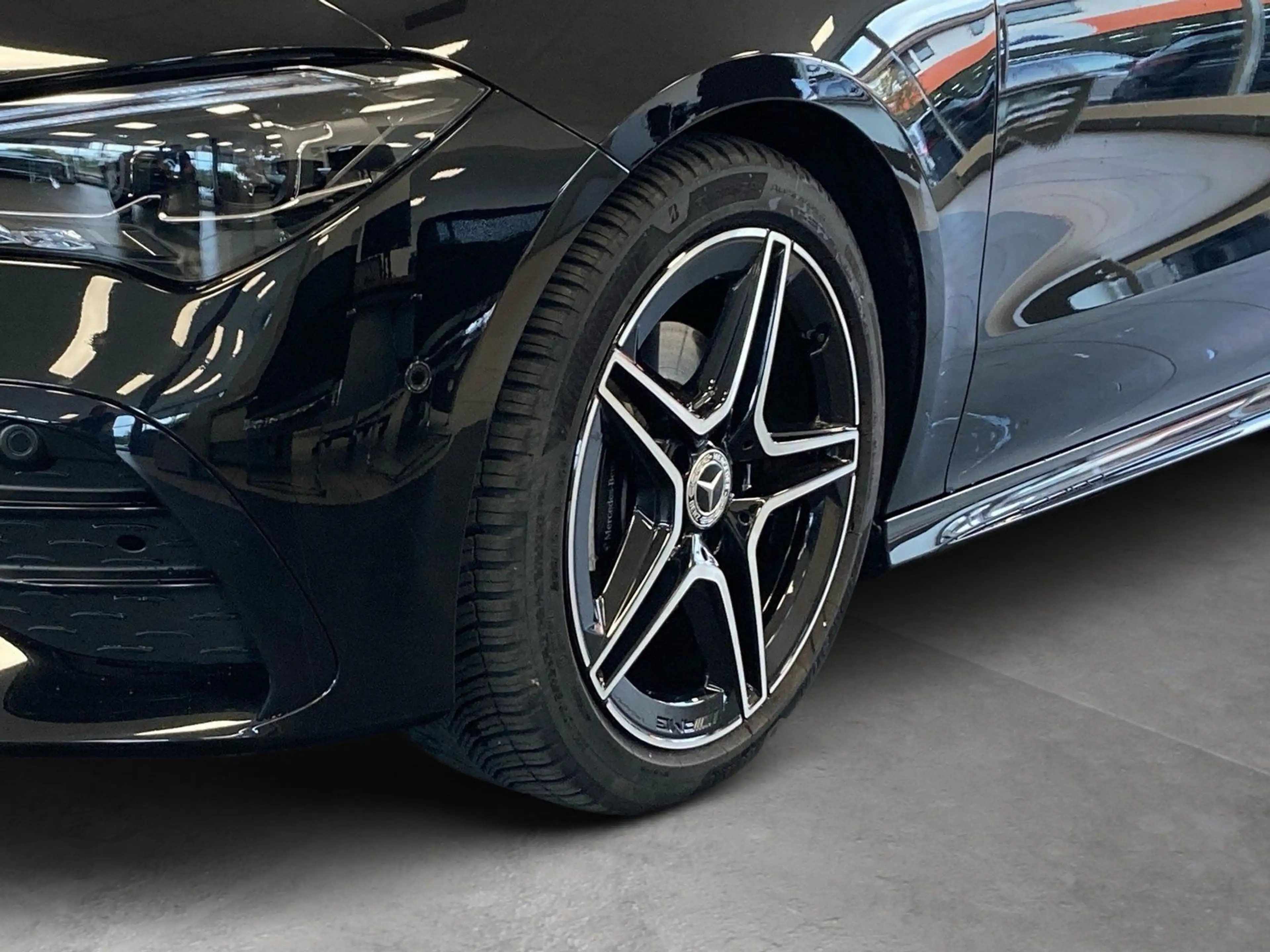 Mercedes-Benz CLA 180 AMG Plus*Pano*HUD*360°*MBeam*AHK*Totwink — photo 6