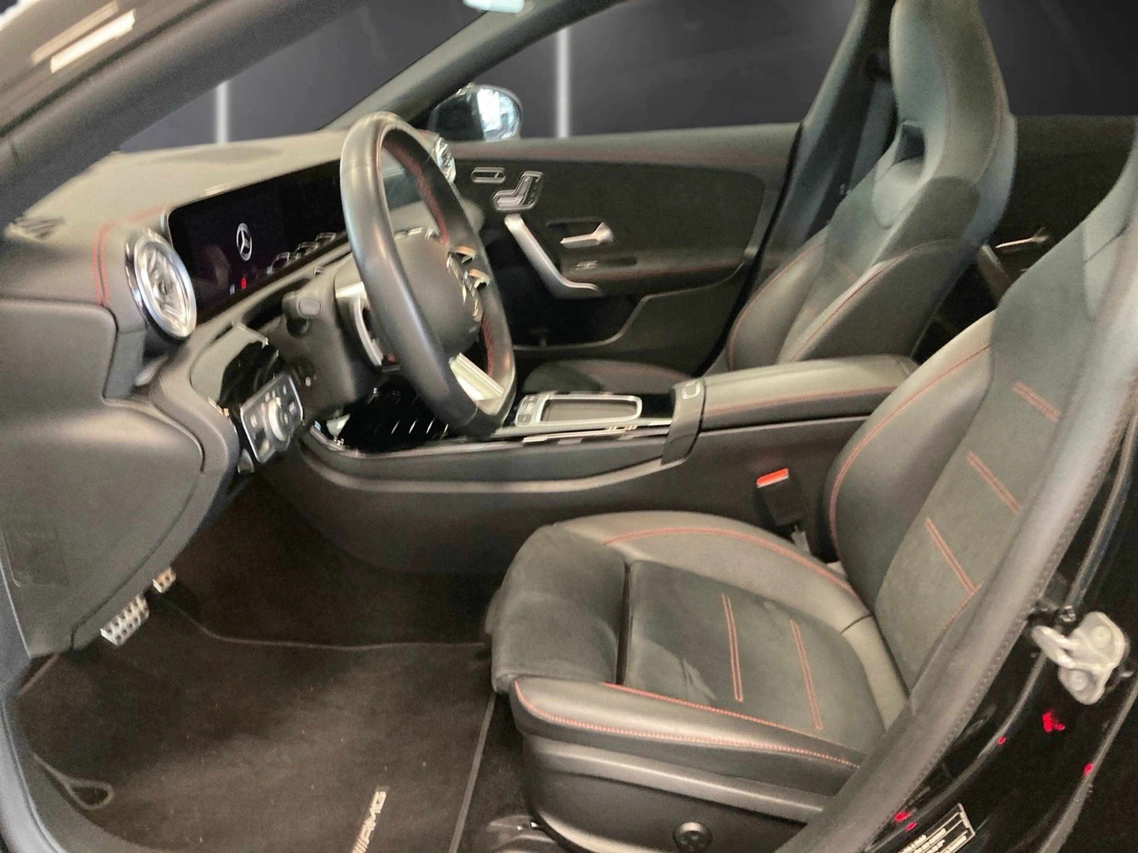 Mercedes-Benz CLA 180 AMG Plus*Pano*HUD*360°*MBeam*AHK*Totwink — photo 7
