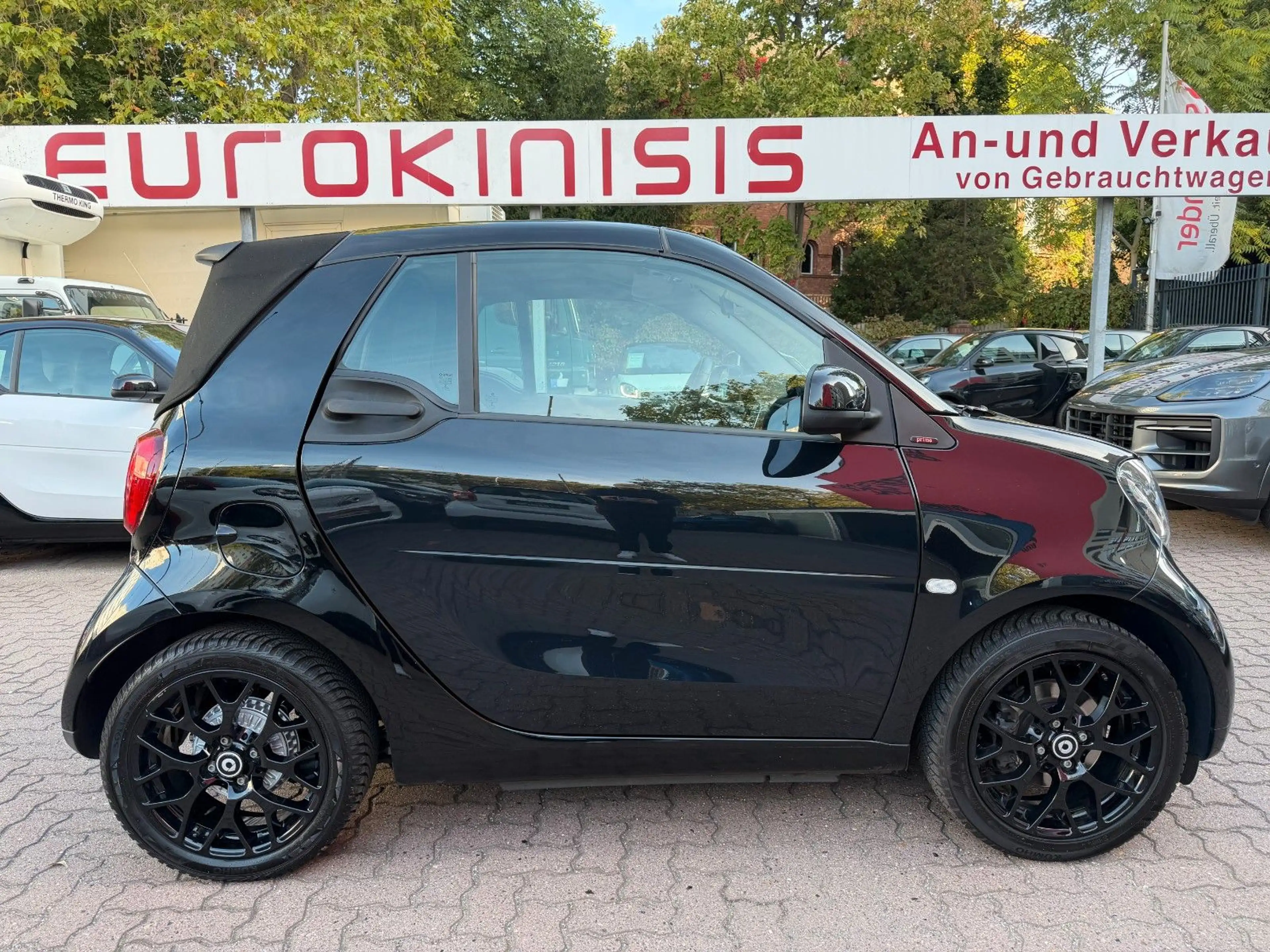 smart forTwo fortwo cabrio 66kW DCT prime SPORT*SHZ*NAVI*KAM* — photo 30