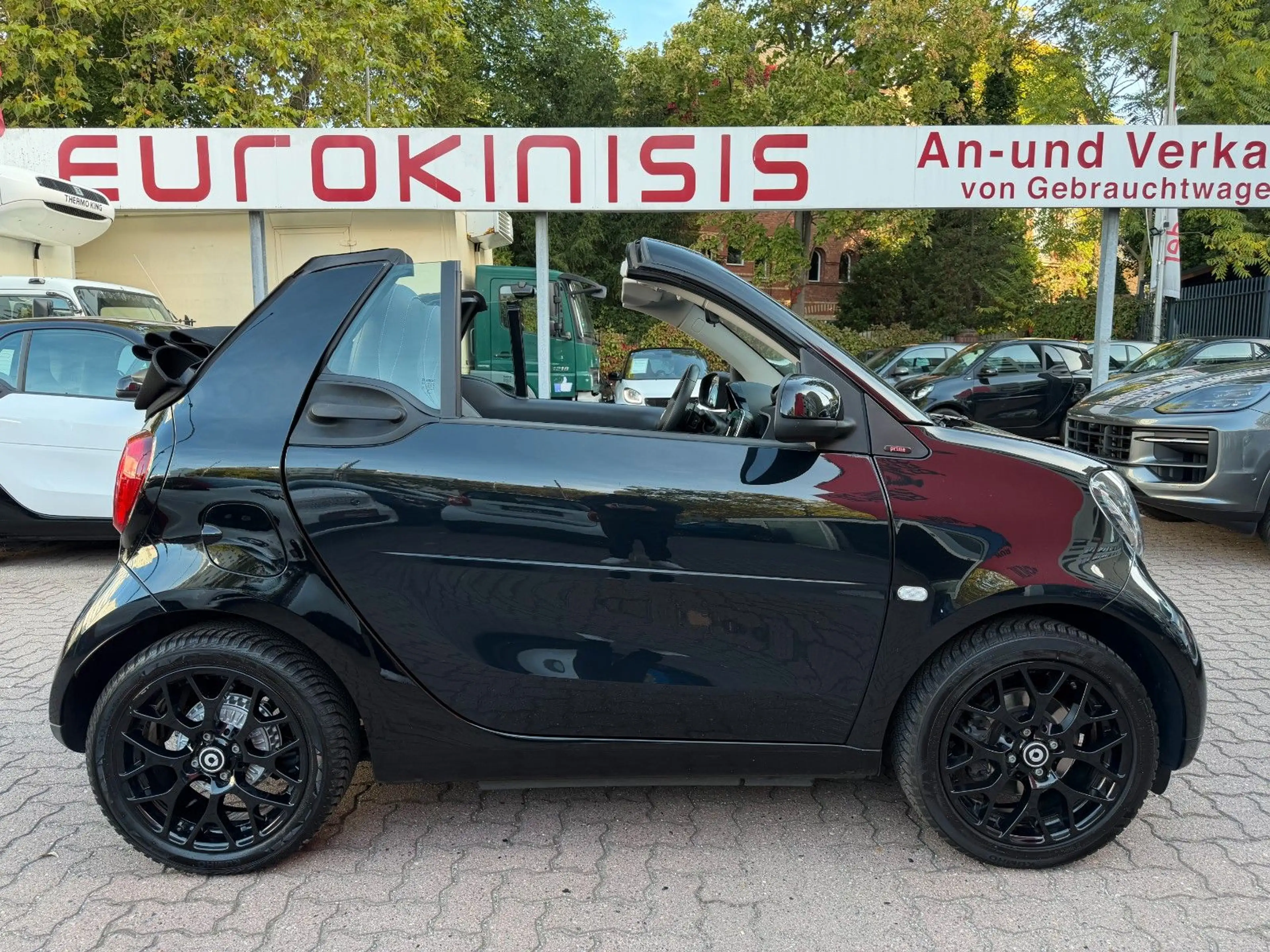 smart forTwo fortwo cabrio 66kW DCT prime SPORT*SHZ*NAVI*KAM*