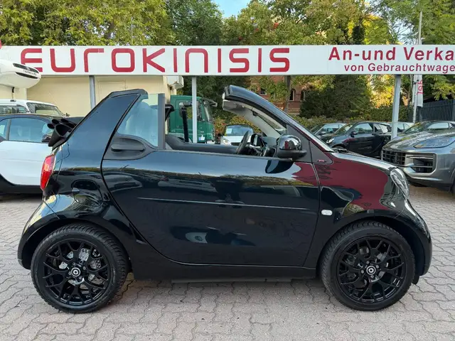 smart forTwo fortwo cabrio 66kW DCT prime SPORT*SHZ*NAVI*KAM*