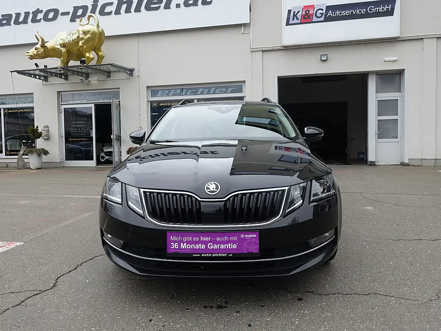 Skoda Octavia Combi 2,0 Style Limited TDI 4x4 DSG Schwarz - 2