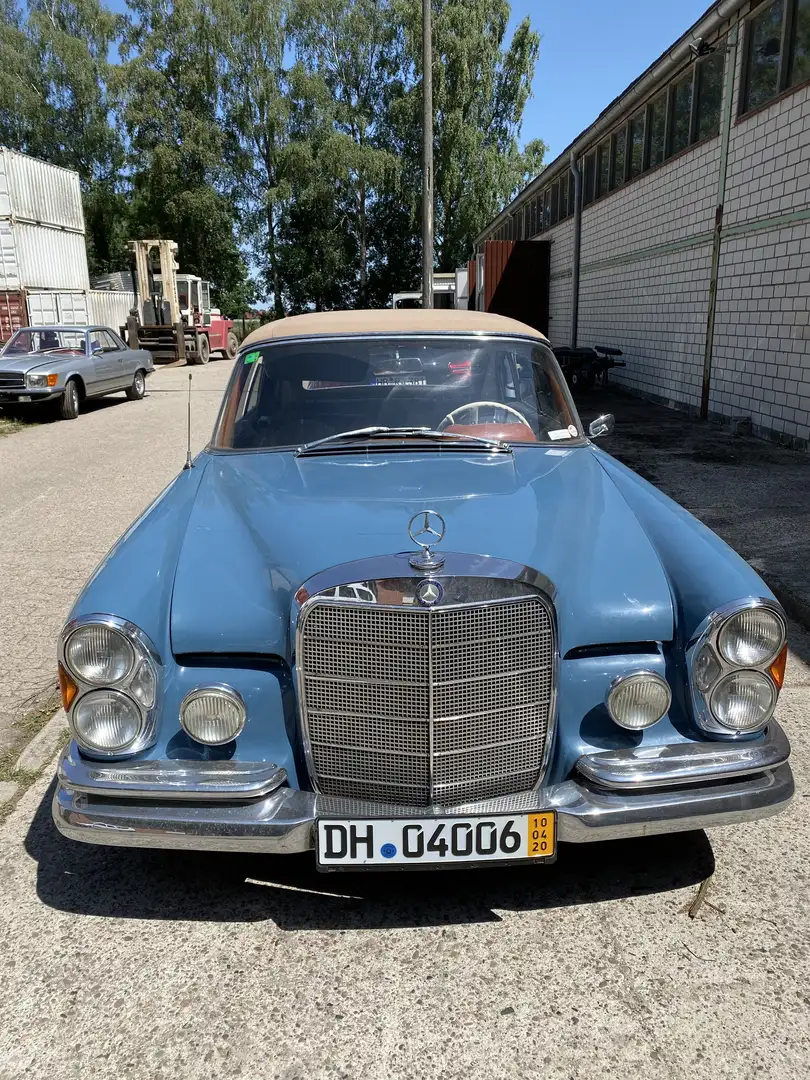 Mercedes-Benz 220 Cabriolet - 2