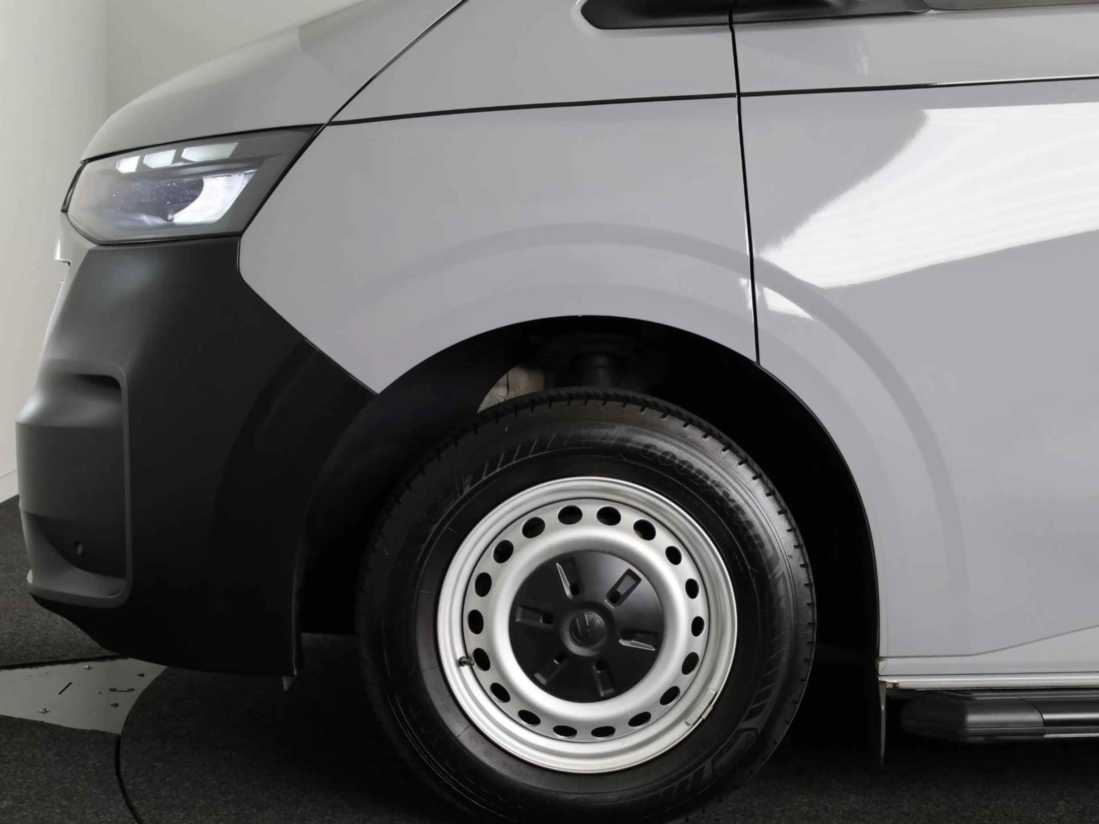 Volkswagen Transporter 2.0 TDI L2H1 30 110 PK | Verlengde garantie | Trek — photo 11
