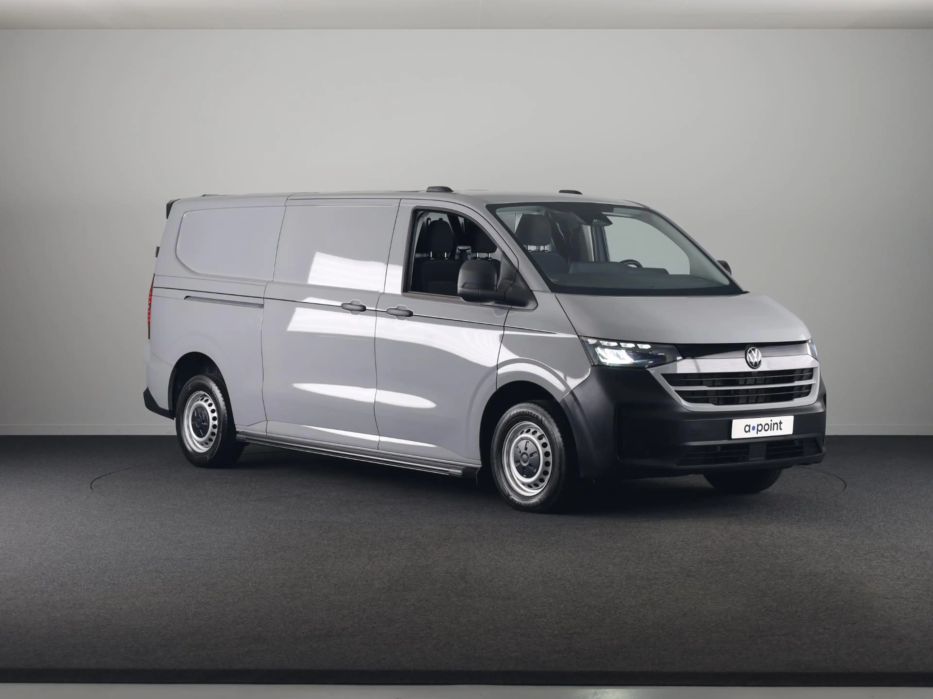 Volkswagen Transporter 2.0 TDI L2H1 30 110 PK | Verlengde garantie | Trek — photo 5