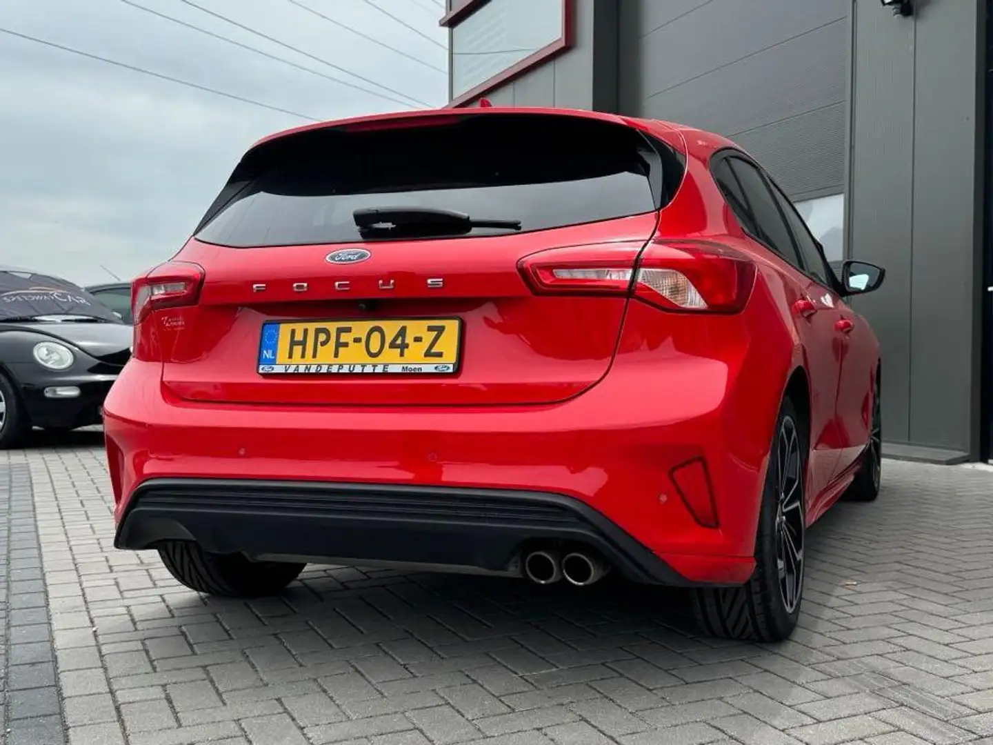 Ford Focus 1.0 EcoB. Tit. Bns Rouge - 2