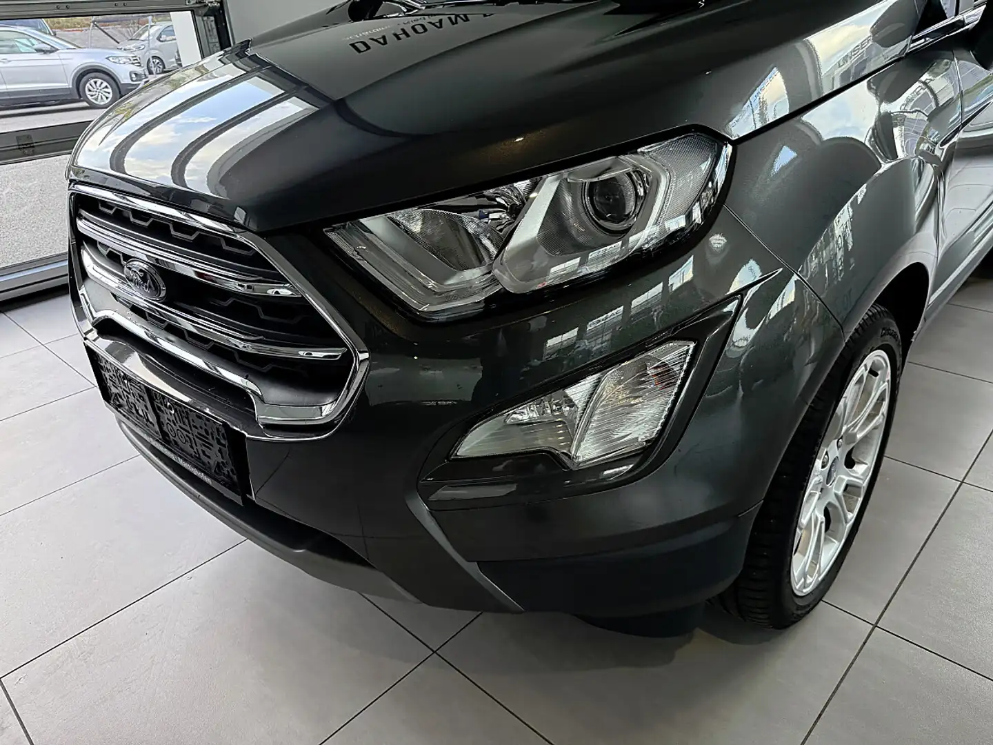 Ford EcoSport 1,0 EcoBoost Titanium Grau - 2
