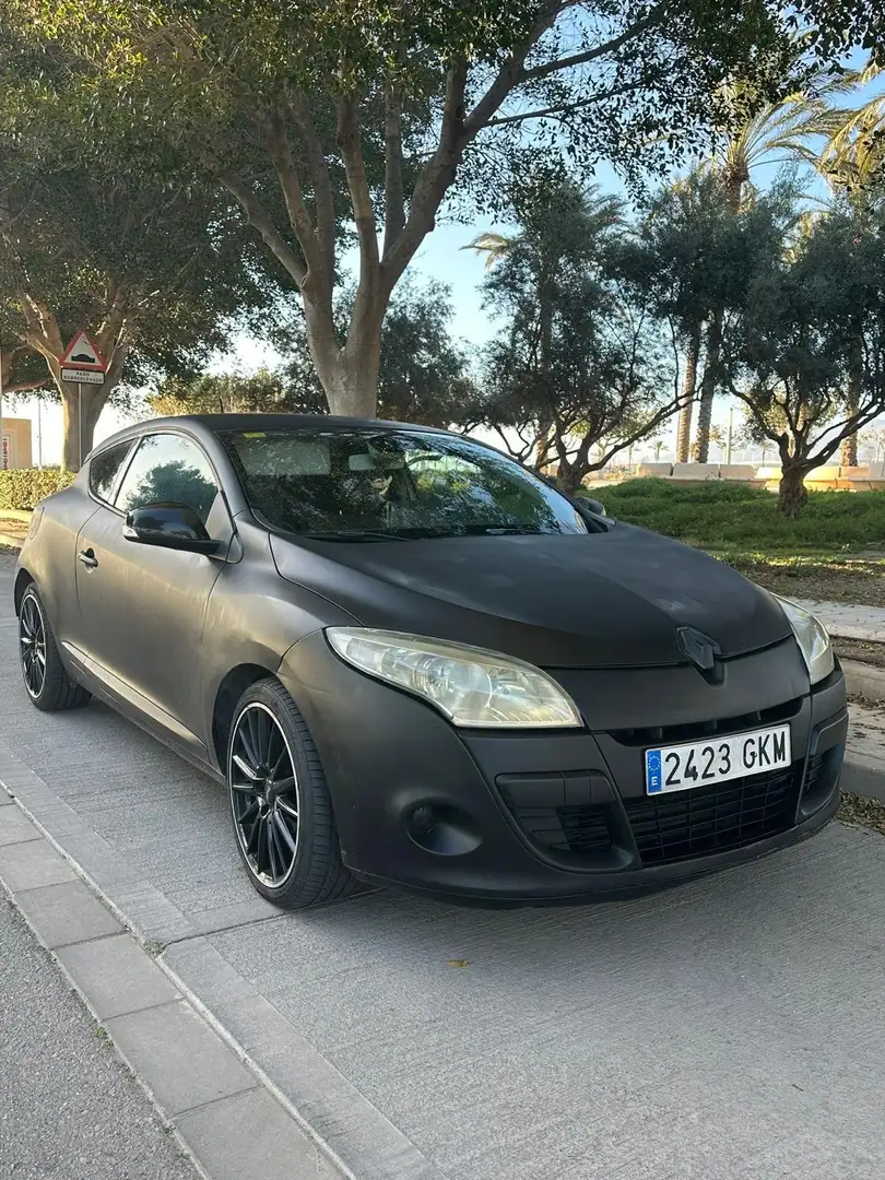Renault Coupe 3 Negro - 1
