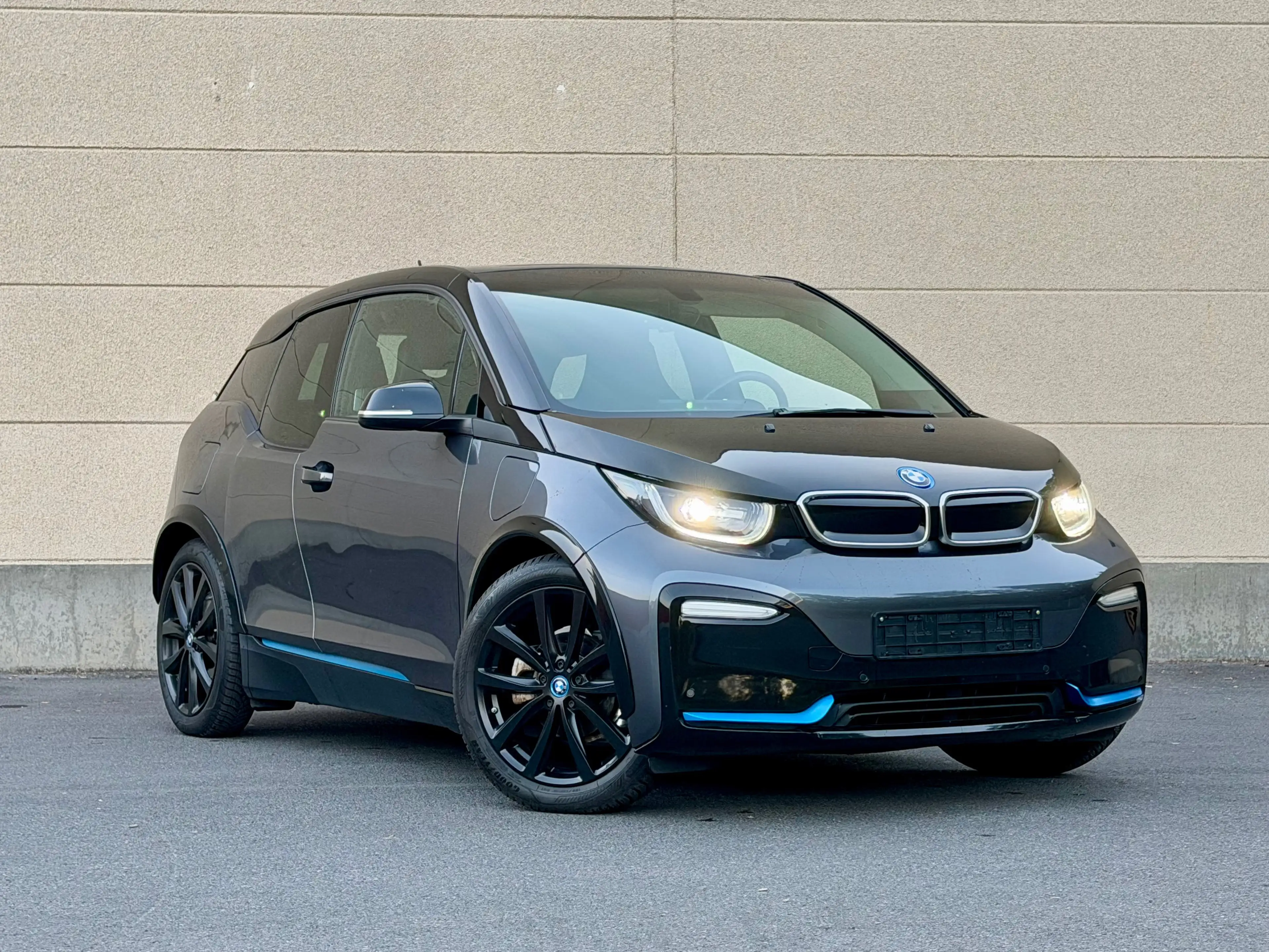 BMW i3 i3s 94Ah - 33.2 kWh REX Plug-In (EU6.2)