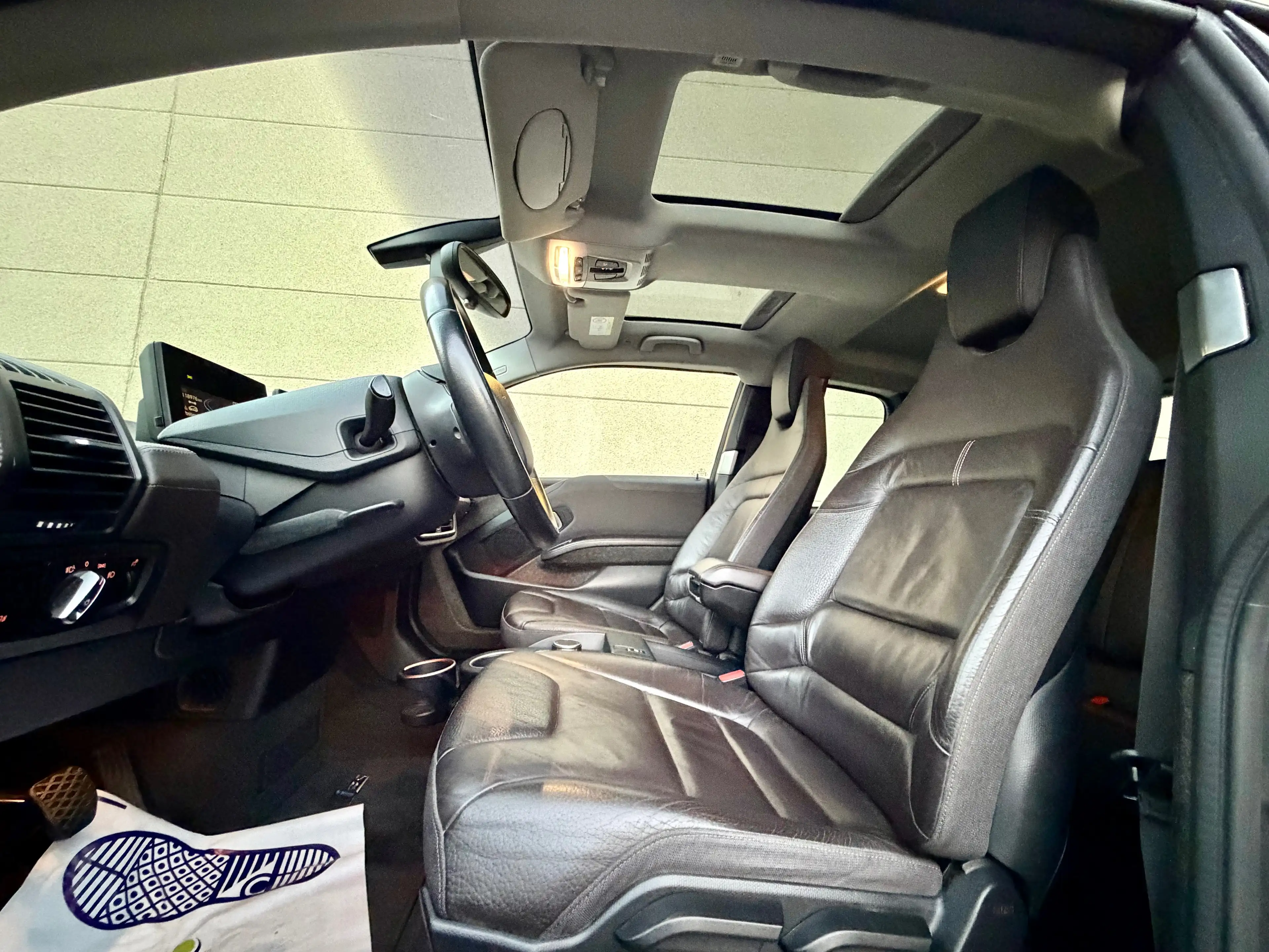 BMW i3 i3s 94Ah - 33.2 kWh REX Plug-In (EU6.2) — photo 5