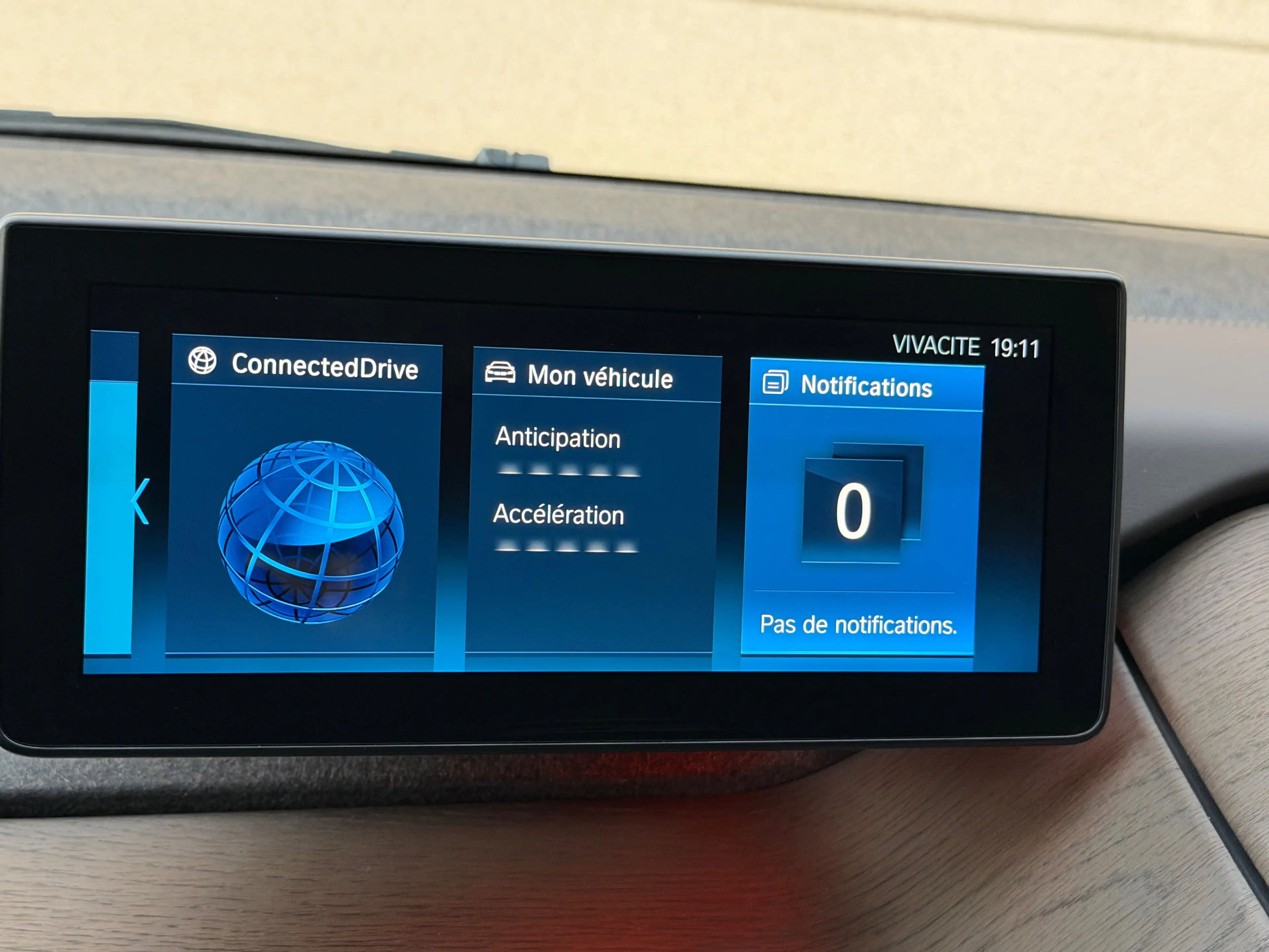 BMW i3 i3s 94Ah - 33.2 kWh REX Plug-In (EU6.2) — photo 10