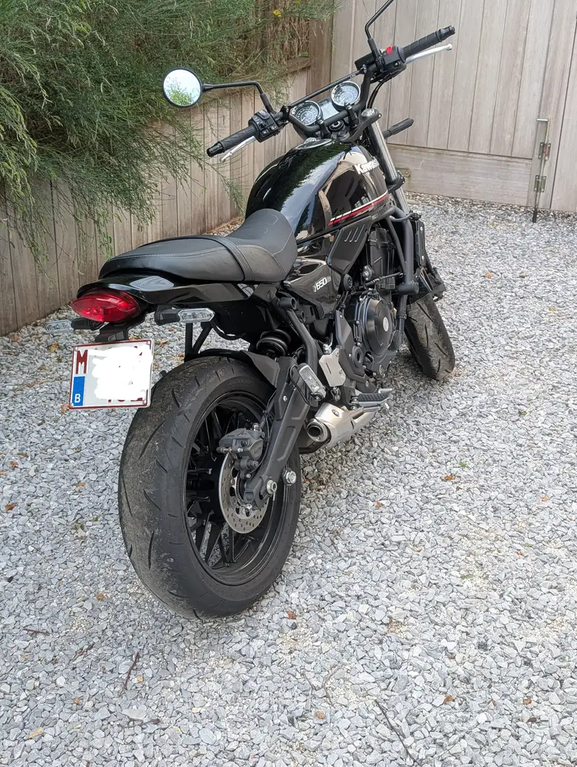 Kawasaki Z 650 RS Fekete - 1