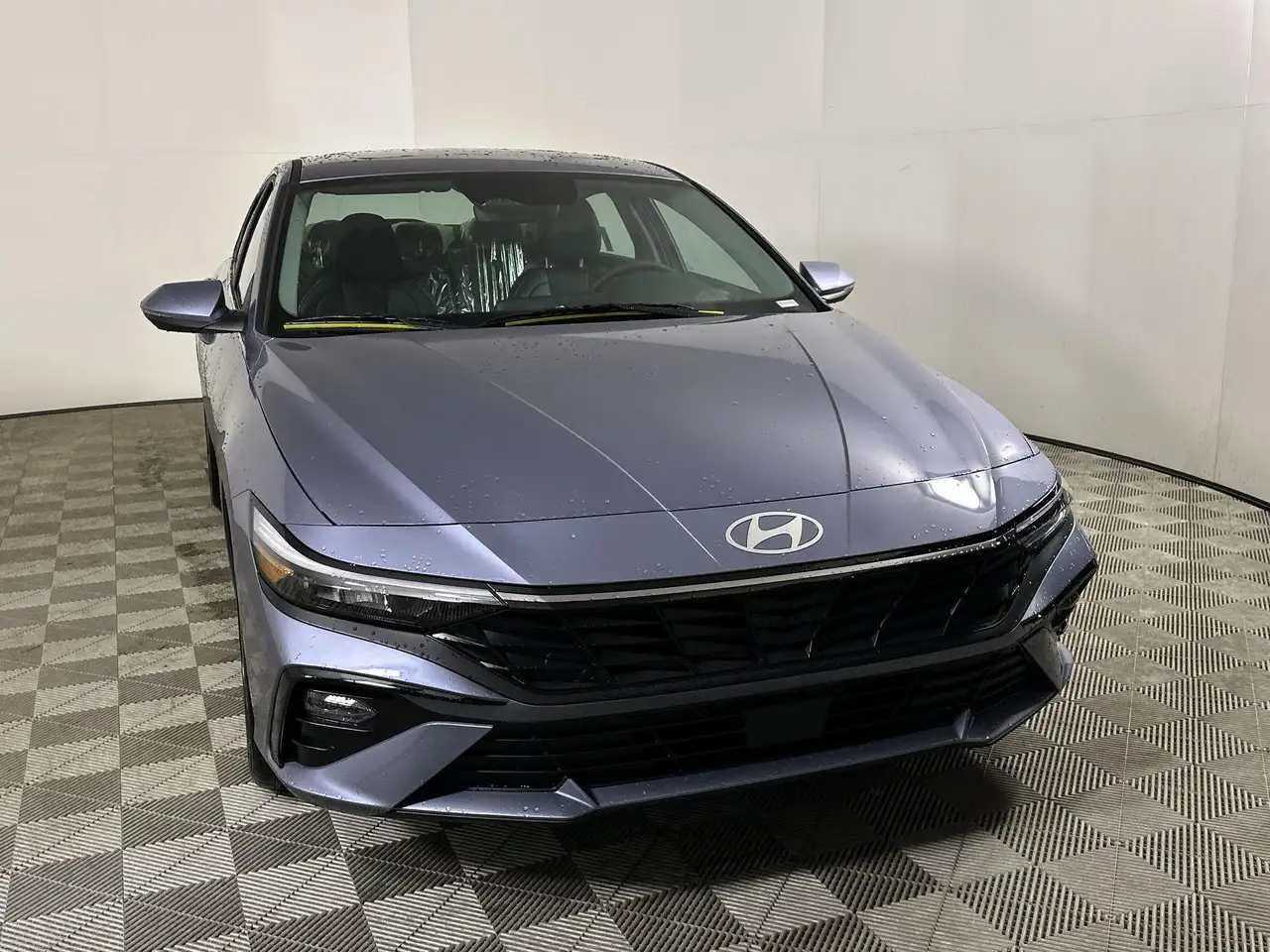 Hyundai ELANTRA снимка Hyundai ELANTRA