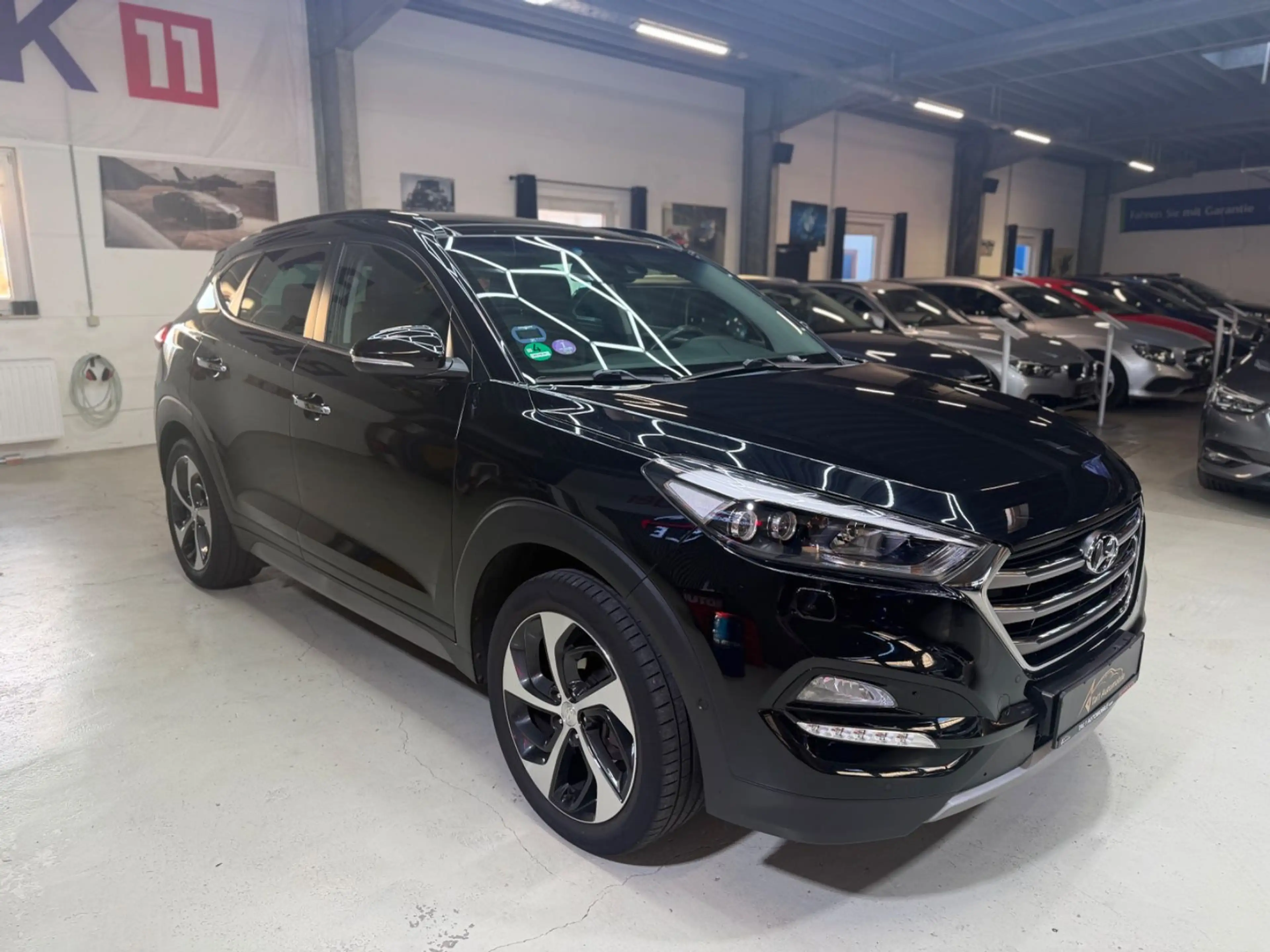 Hyundai TUCSON Premium 4WD Panorama LED Kamera AHK — photo 4