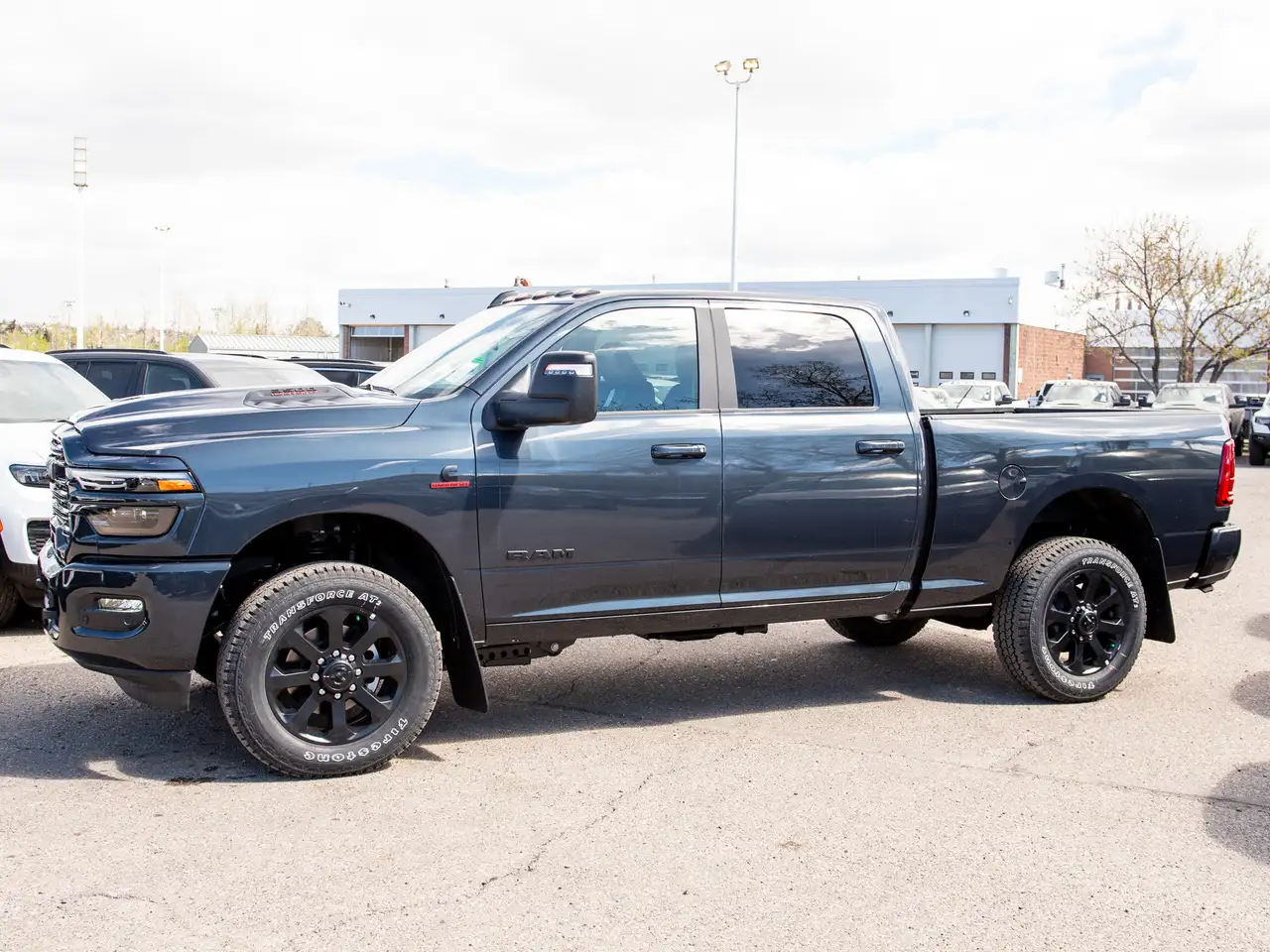 RAM 3500 снимка RAM 3500