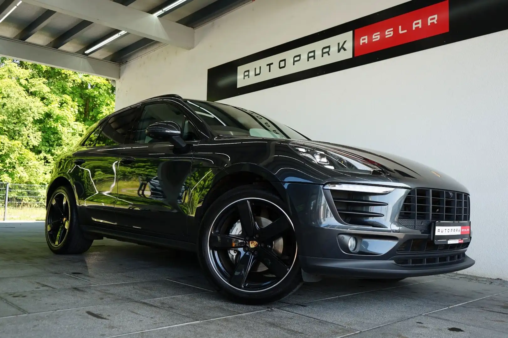 Porsche Macan S Diesel*LUFT/PANO/LED/BOSE/ABGAS/AHK/21z Grau - 1