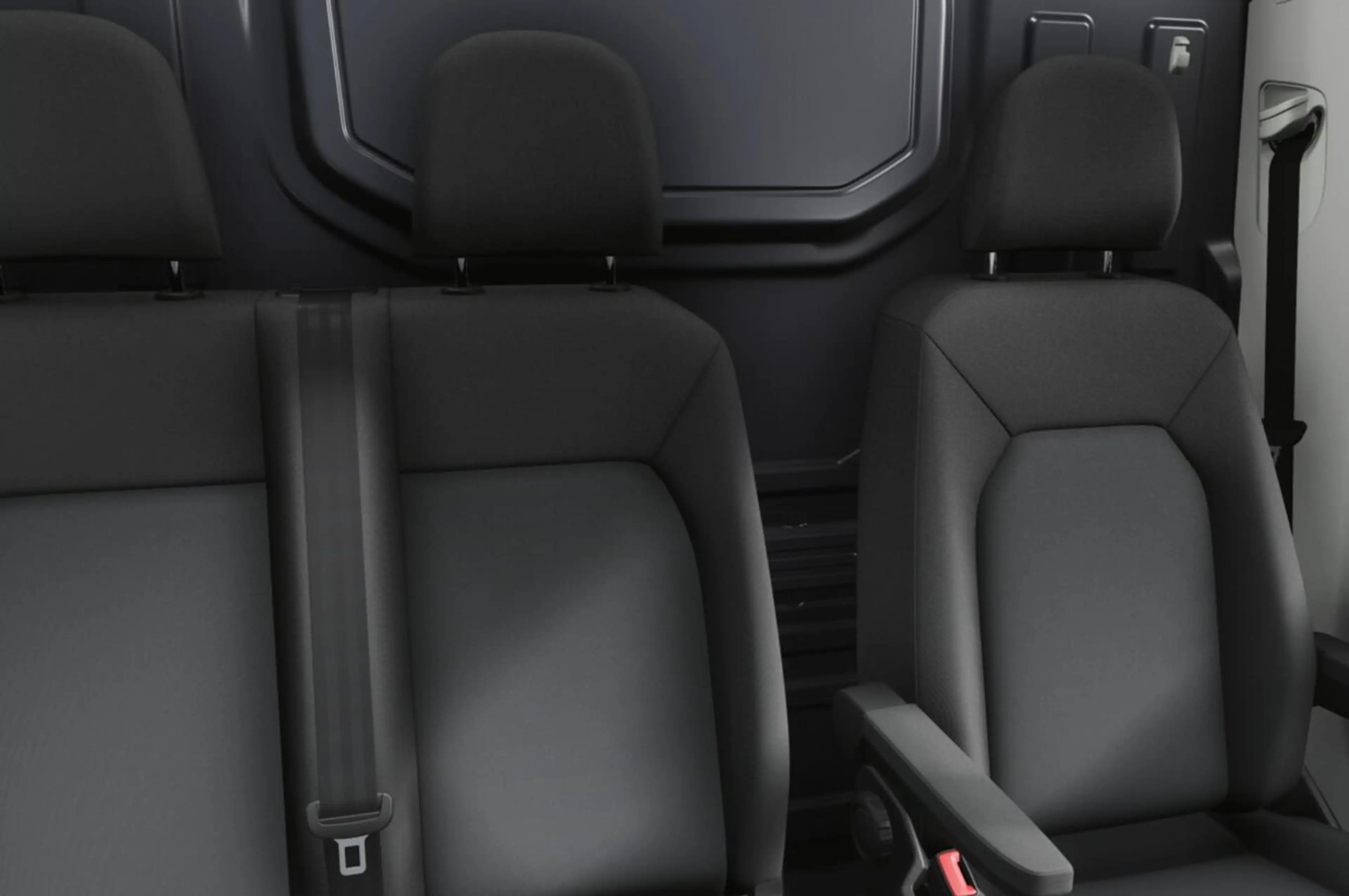 Volkswagen Crafter 35 AT8 L3H2 3S AHK Kam Temp AppC PDC 103 kW (14... — photo 8