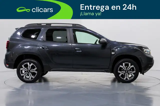 Dacia Duster view 6