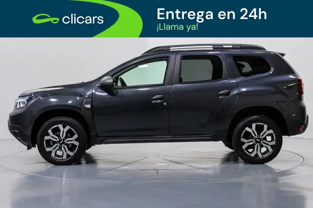 Dacia Duster view 8