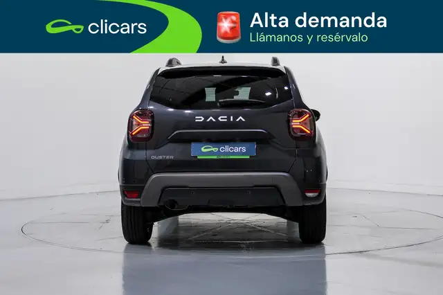 Dacia Duster view 4