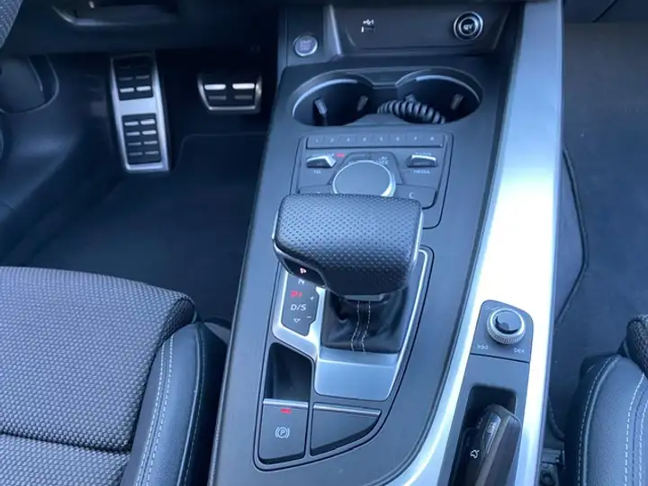 Audi A5 Coupé 2.0 TFSI 2018, foto 7
