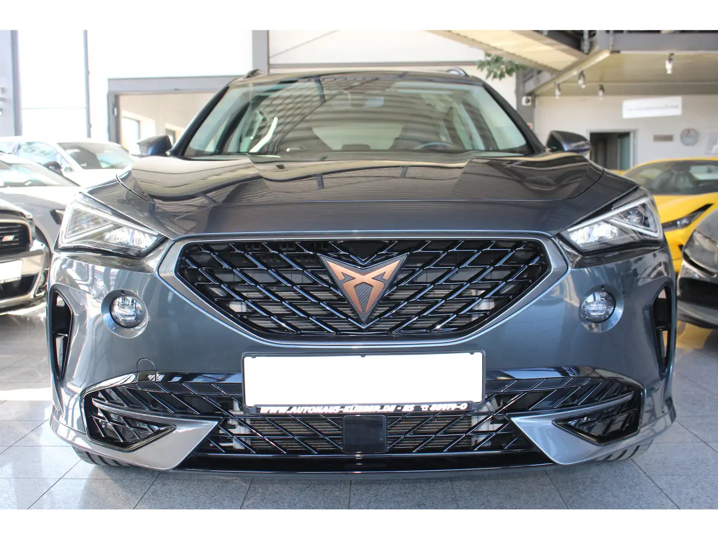 CUPRA Formentor 1.4 TSI DSG e-Hyb ACC*KEY*SHZ*S-SITZE Grigio - 2
