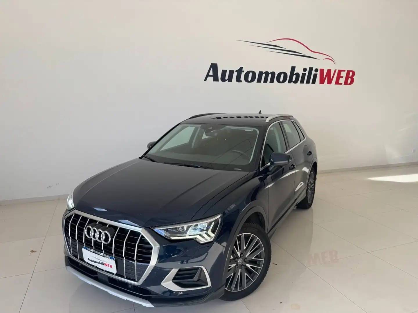 Audi Q3 35 2.0 tdi Business Advanced s-tronic Blu/Azzurro - 1