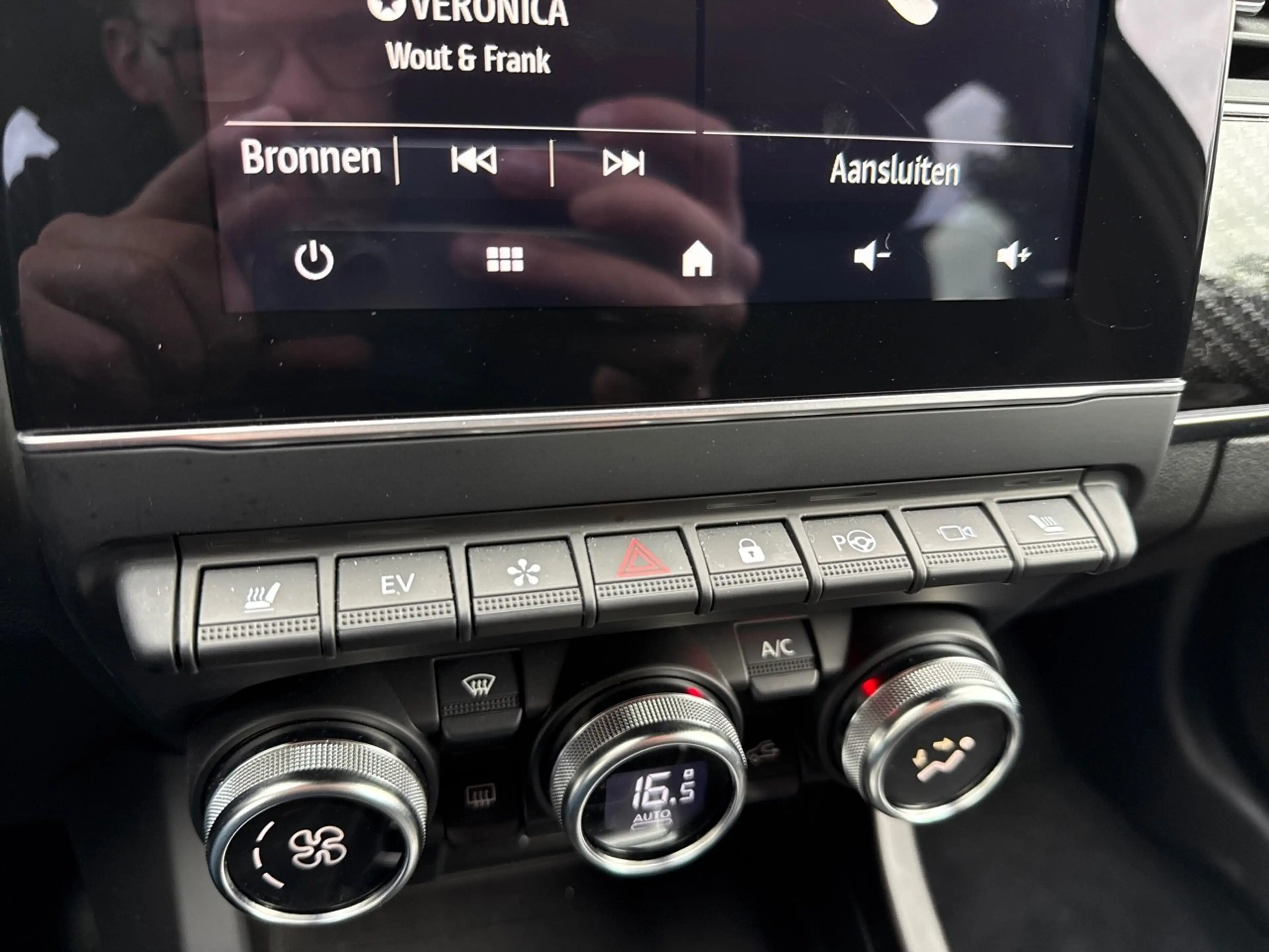 Renault Arkana 1.6 E-Tech Hybrid 145 R.S. Line 360 CAMERA / TREKH — photo 17
