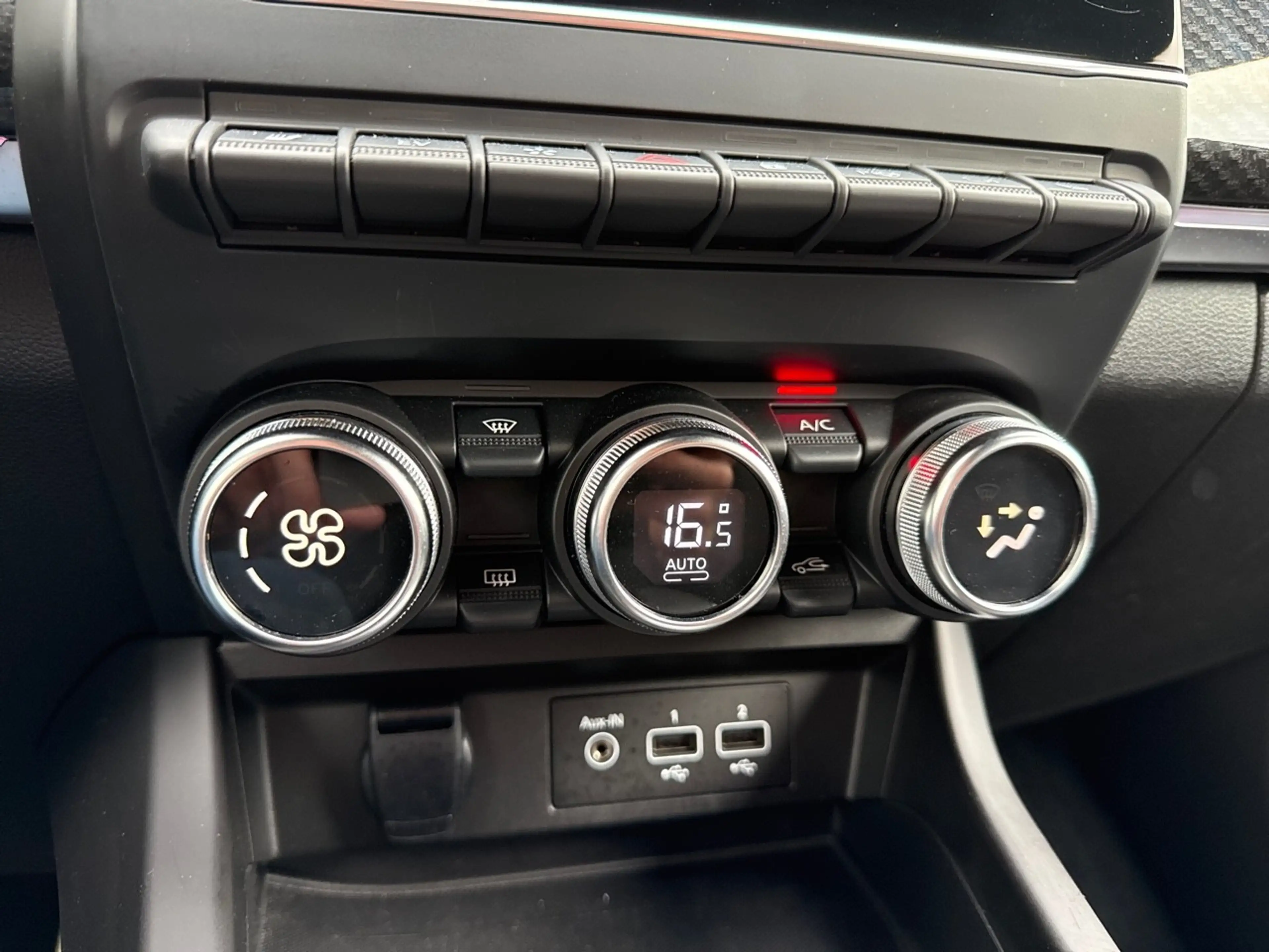 Renault Arkana 1.6 E-Tech Hybrid 145 R.S. Line 360 CAMERA / TREKH — photo 18