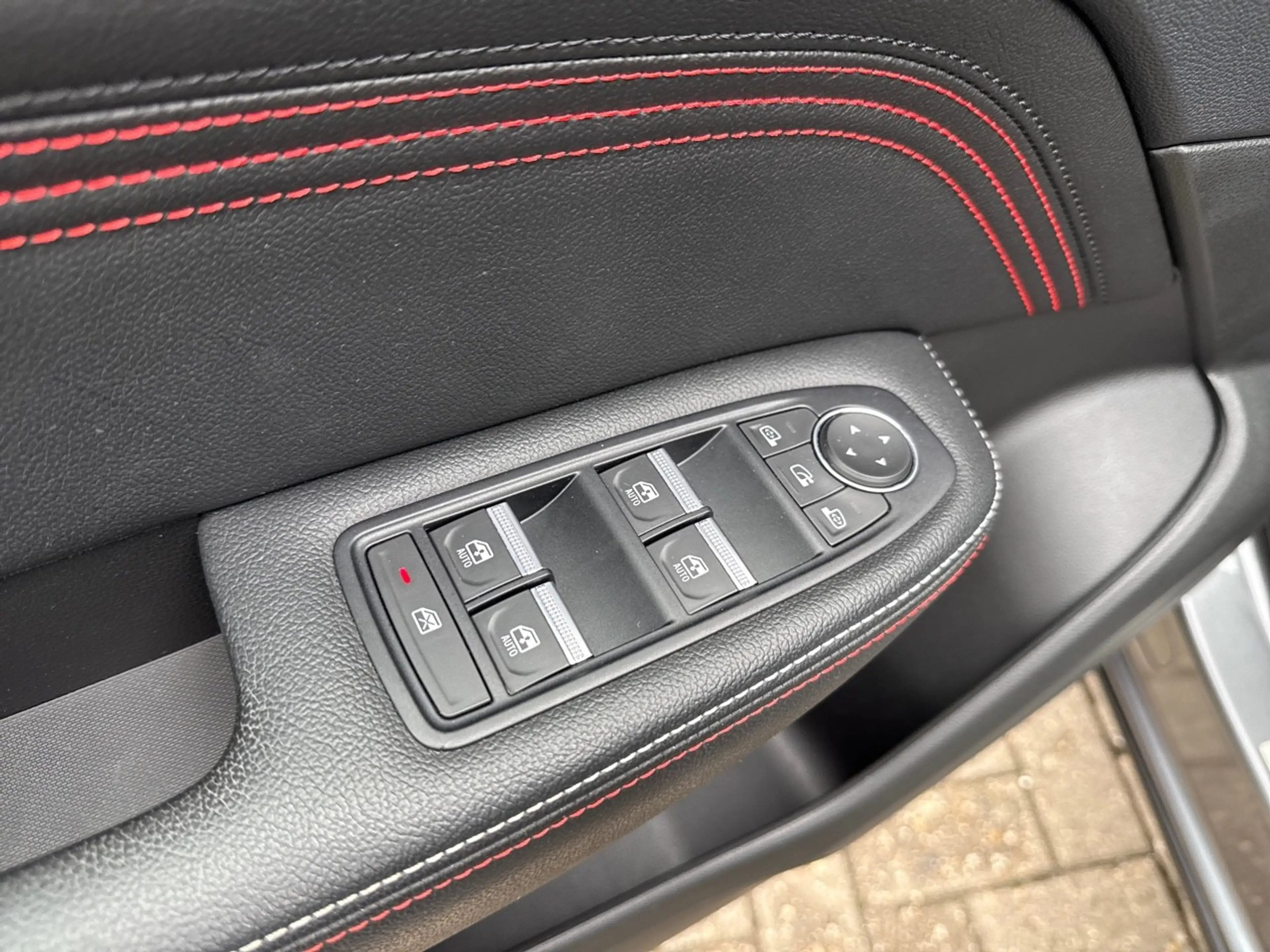 Renault Arkana 1.6 E-Tech Hybrid 145 R.S. Line 360 CAMERA / TREKH — photo 11