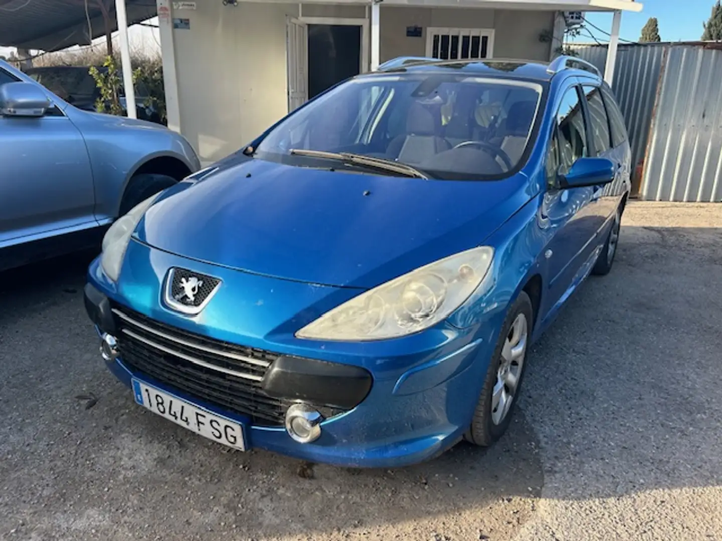 Peugeot 307 SW 1.6HDI D-Sign 110 Blau - 1