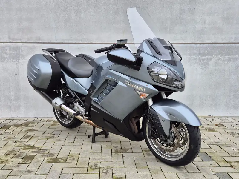 Kawasaki GTR 1400