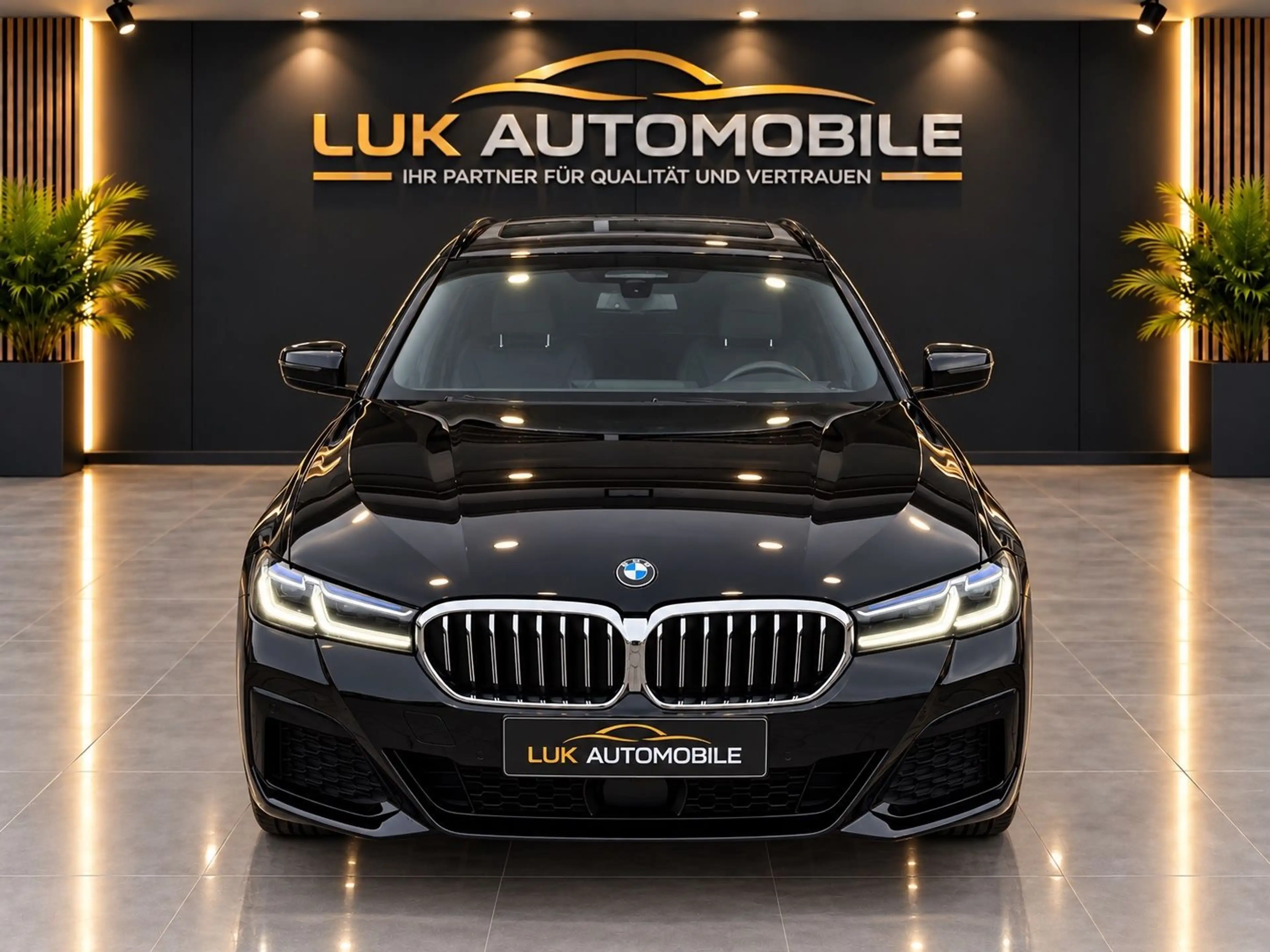 BMW 540 d xDrive M Sport*Individual*SoftCl*Pano*H&K — photo 2