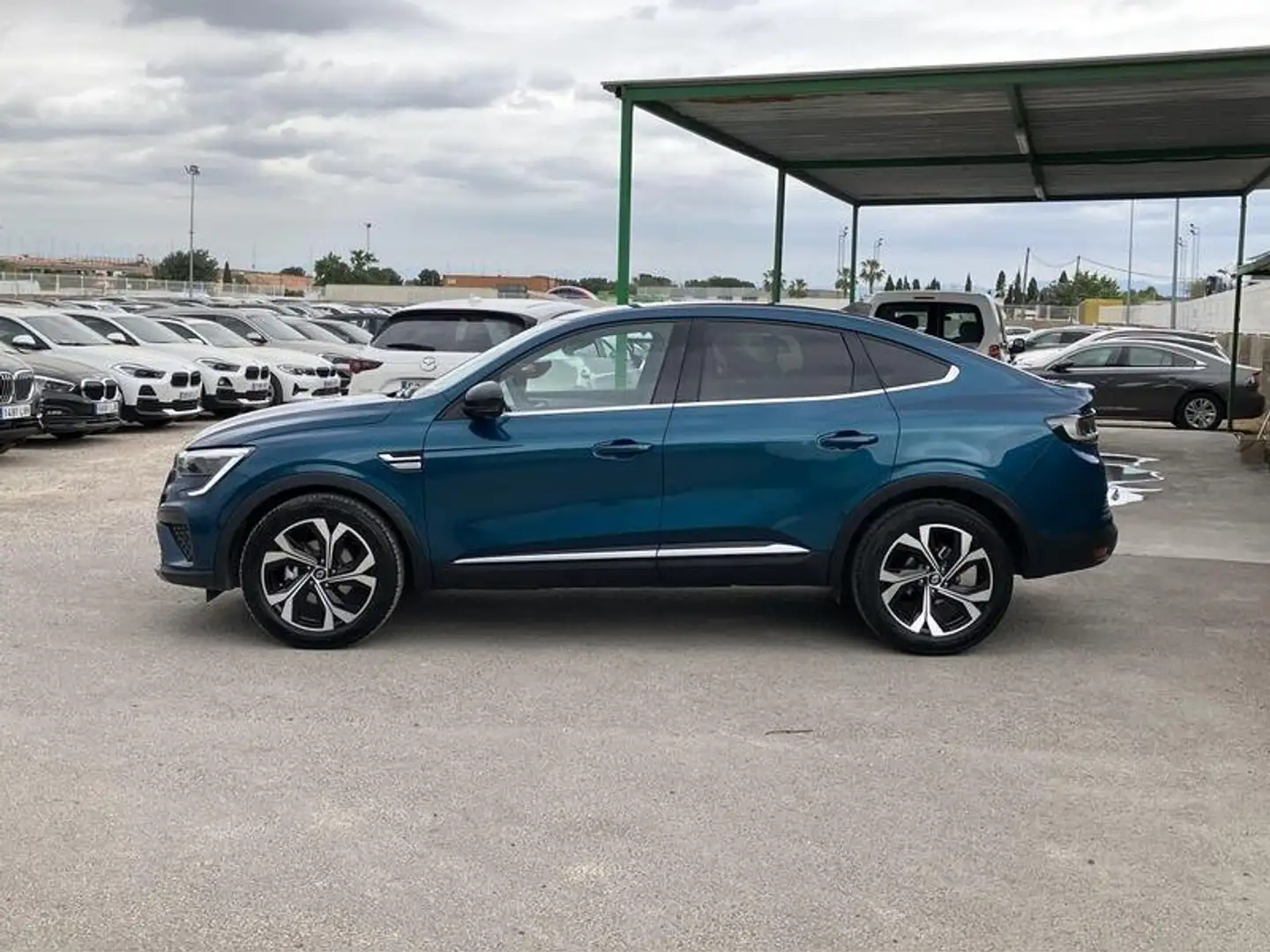 Renault Arkana Techno 1.6 E-TECH Hybrid 145CV - 2
