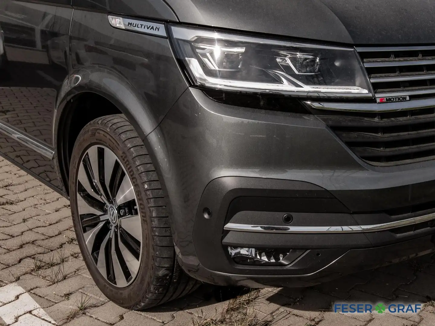 Volkswagen T6.1 Multivan 6.1 High. 2.0TDI 4M AHZV/Navi/ACC/DCC Grau - 2
