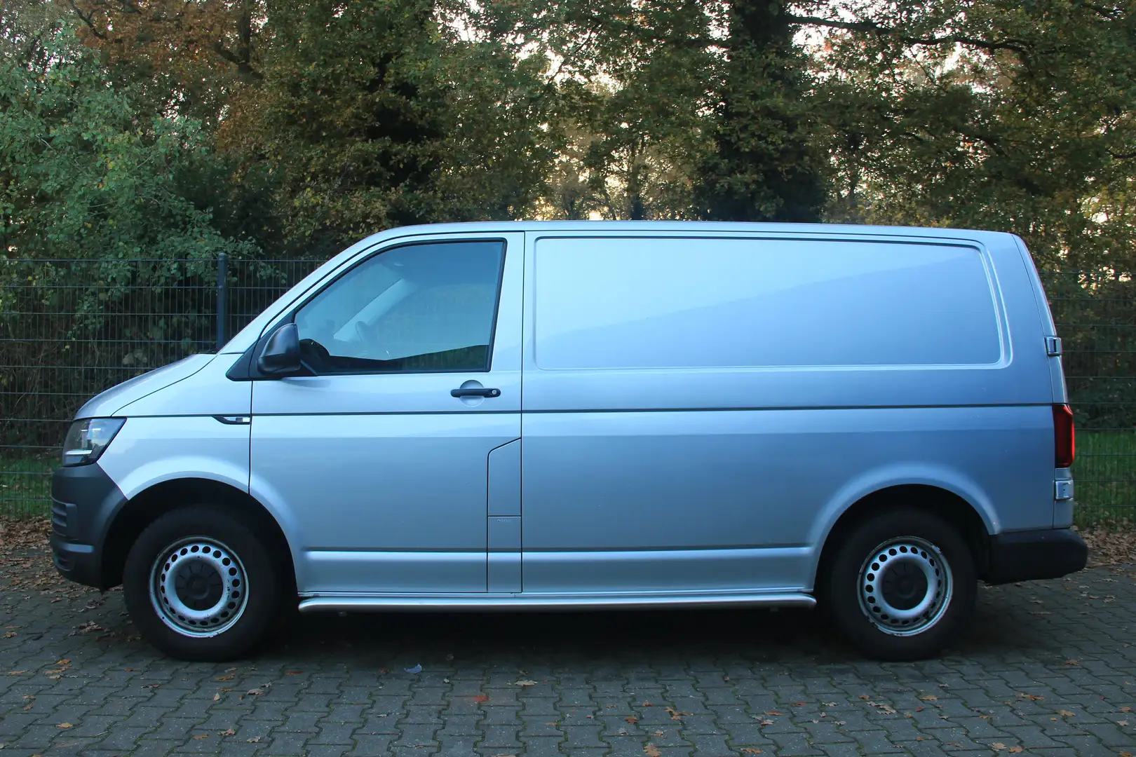 Volkswagen Transporter Transporter 2.0 TDI L1H1 Argintiu - 2