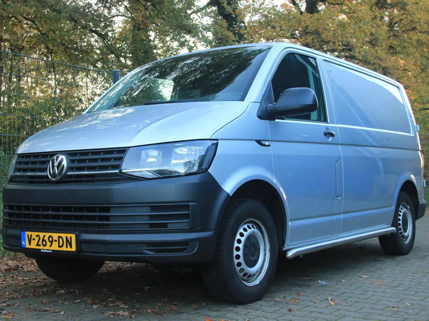 Volkswagen Transporter Transporter 2.0 TDI L1H1 Argintiu - 1