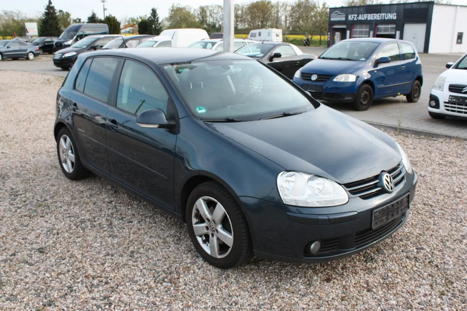 Volkswagen Golf V Lim. United mit neuer Steuerkette Bleu - 1