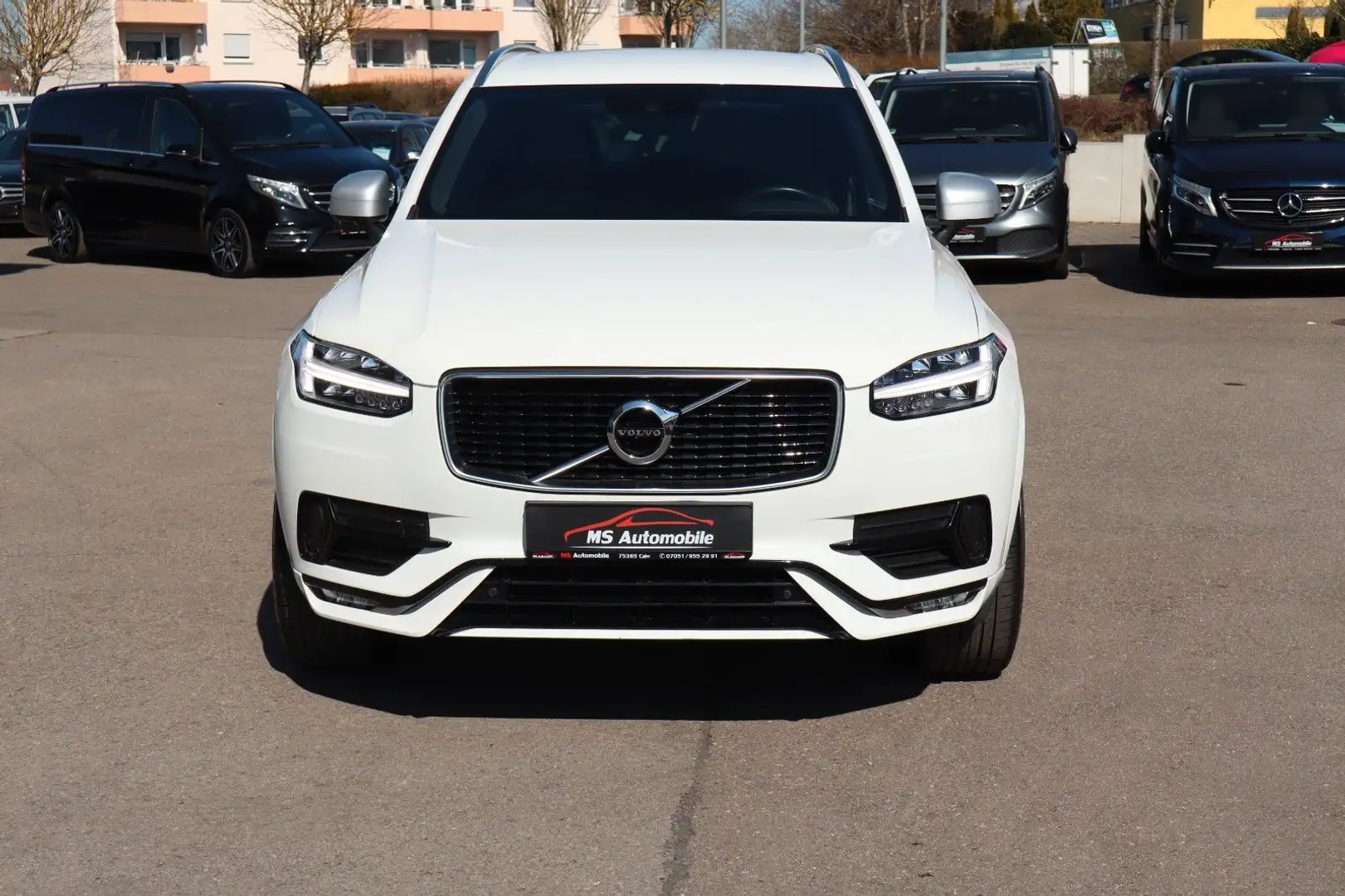 Volvo XC90 D5 AWD Geartronic R-Design Kamera_LED_AHK Weiß - 2