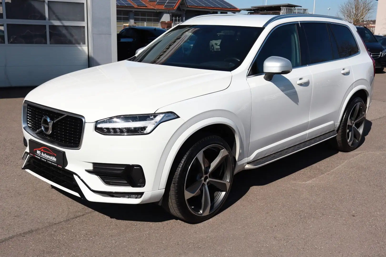 Volvo XC90 D5 AWD Geartronic R-Design Kamera_LED_AHK Weiß - 1