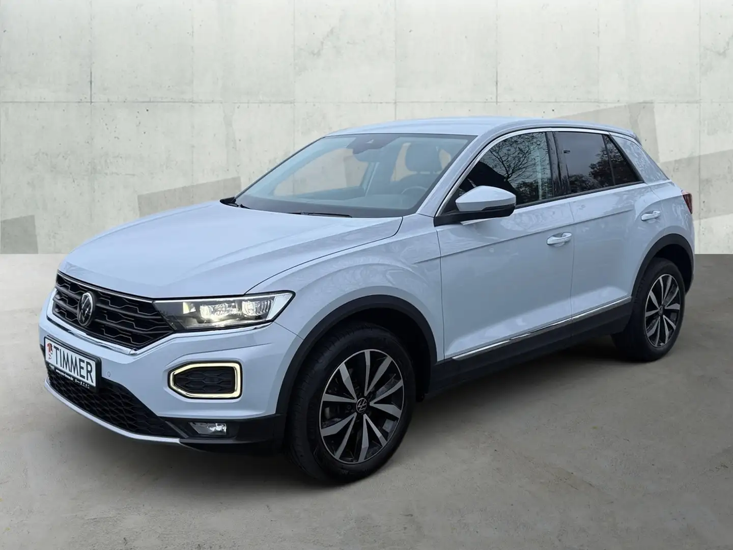 Volkswagen T-Roc 2.0 TDI STYLE *AHK *LED *RKAM *NAVI *SHZ *17" *CA Silber - 2