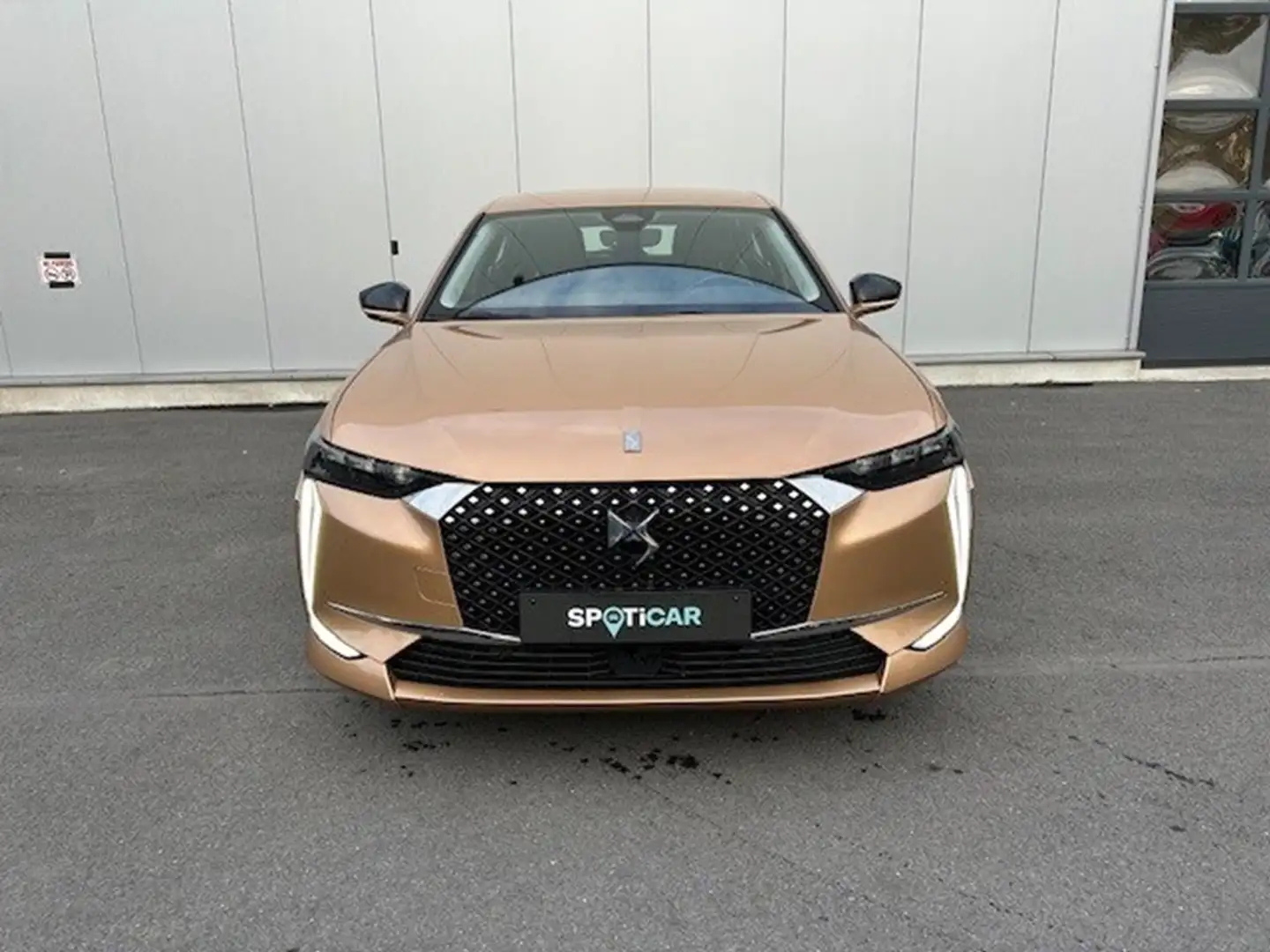 DS Automobiles DS 4 1.2 PureTech 130pk Automaat Goud - 2