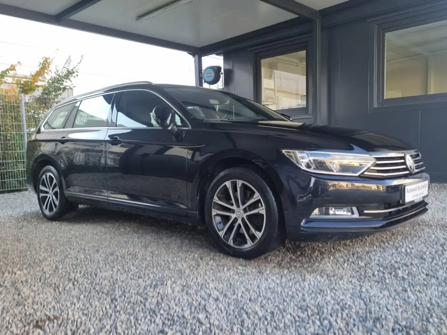 Volkswagen Passat 1.8 TSI DSG,AHK,NAVI,KAMERA,ACC+LANE Klima Navi Schwarz - 2